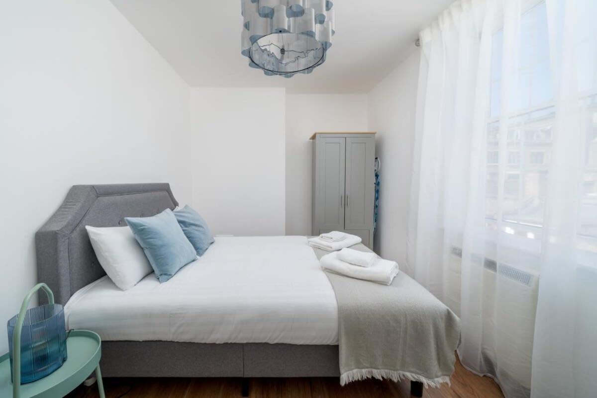 City Of Lovely Two Bedroom Appartement Londres