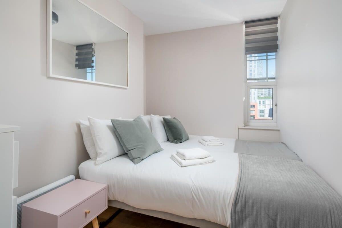 City Of Lovely Two Bedroom Appartement