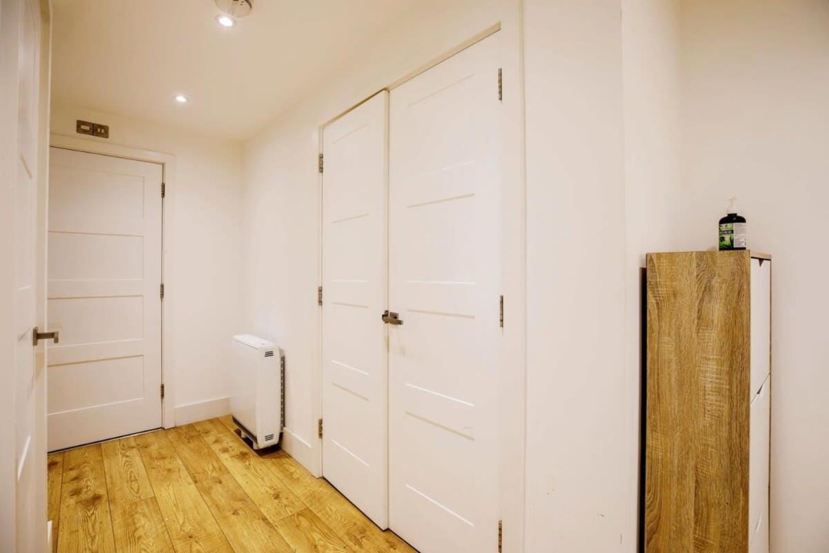 Modern 2br Flat Style And Comfort Combined Appartement