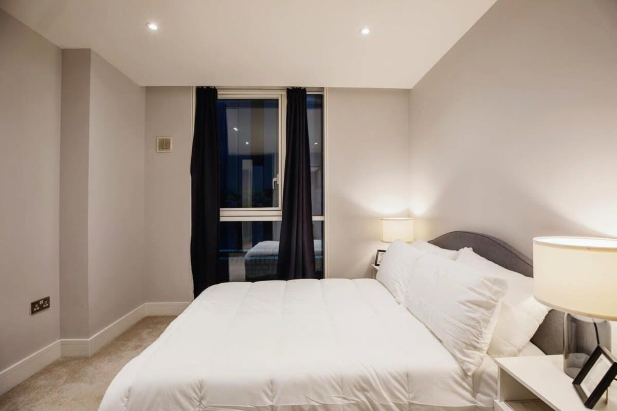 Modern 2br Flat Style And Comfort Combined *