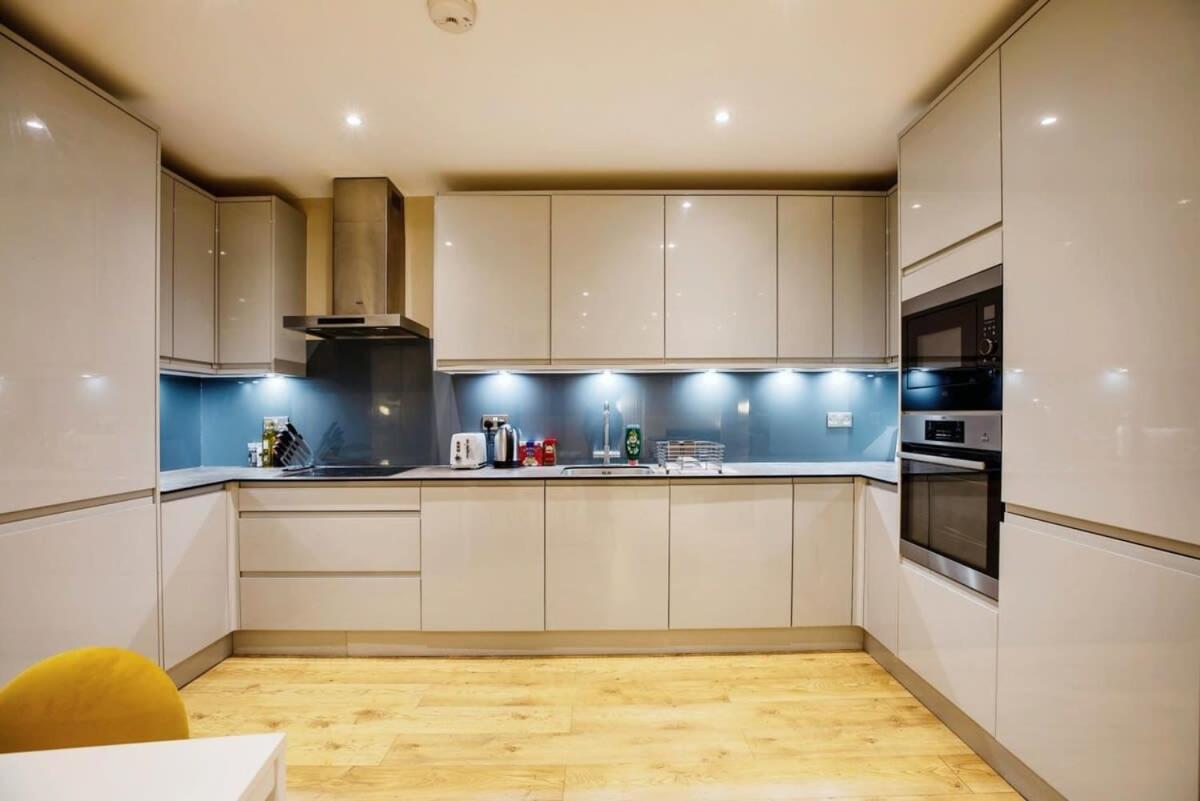 Modern 2br Flat Style And Comfort Combined