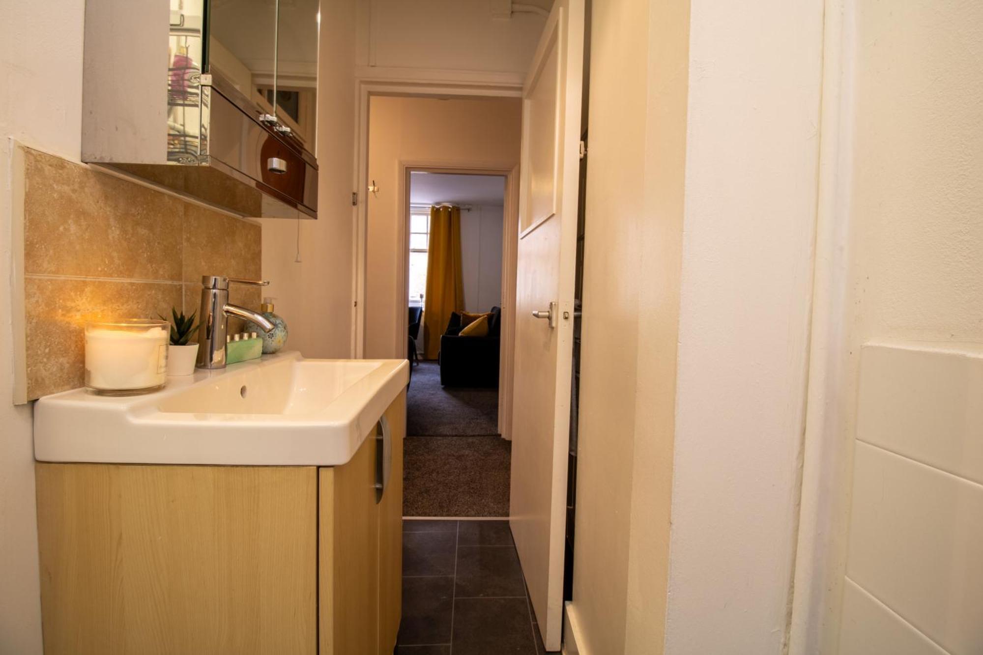 Chic Urban Retreat 1 Bedroom Gem In Covent Garden *