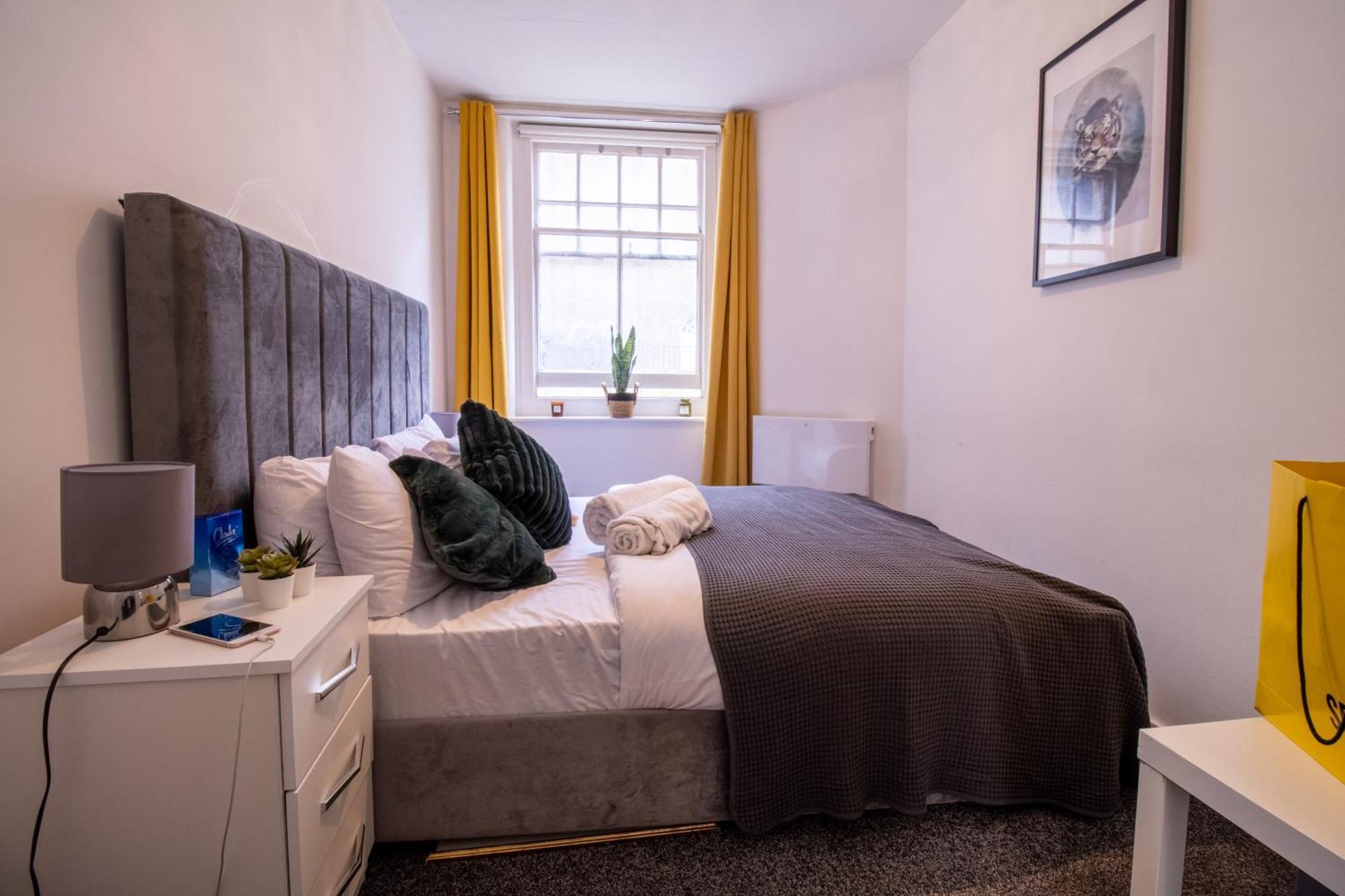Chic Urban Retreat 1 Bedroom Gem In Covent Garden Apartment *