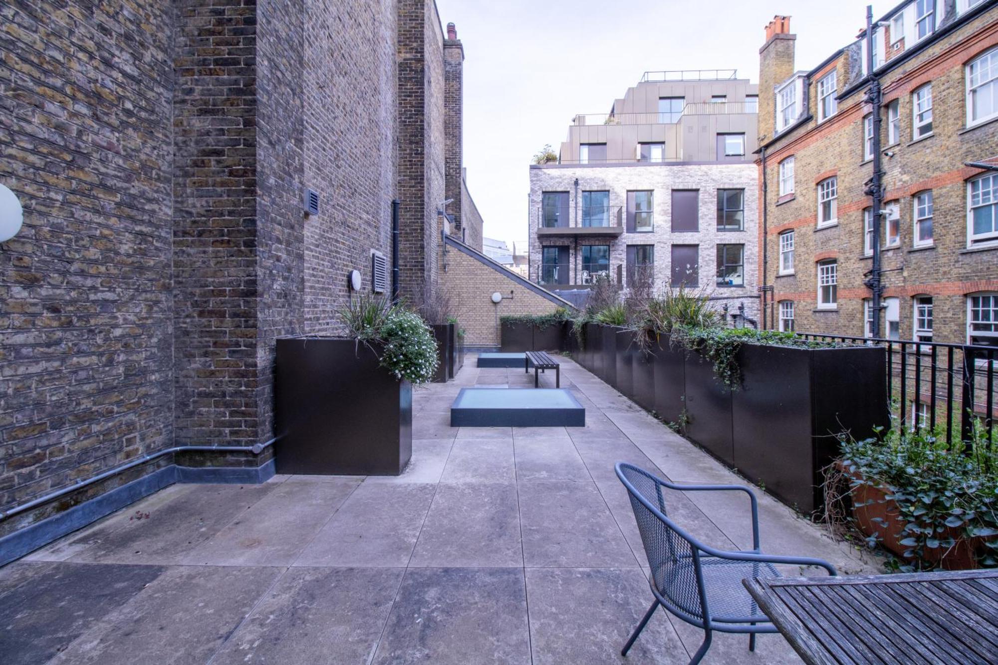 Chic Urban Retreat 1 Bedroom Gem In Covent Garden London