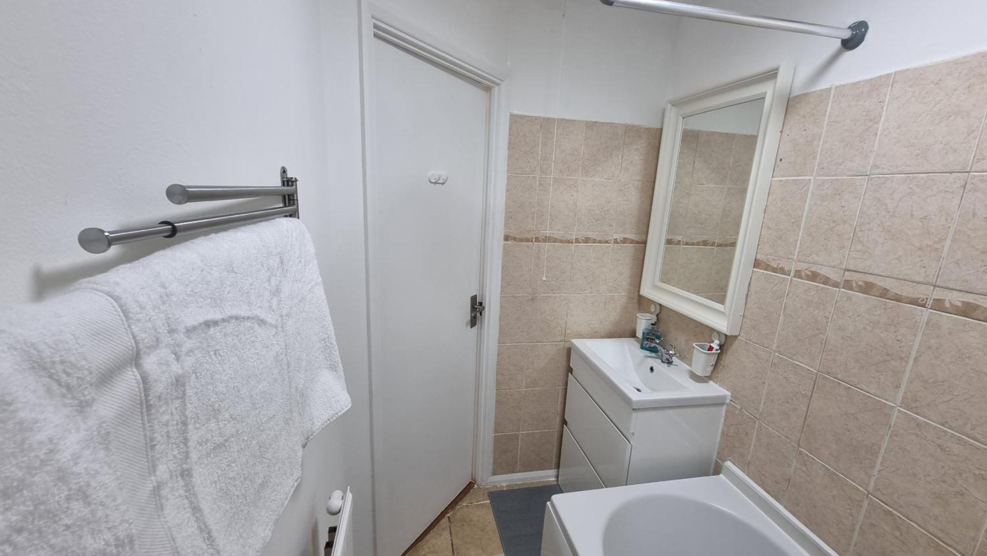 Comfort At Enchanted Dwellings Appartement