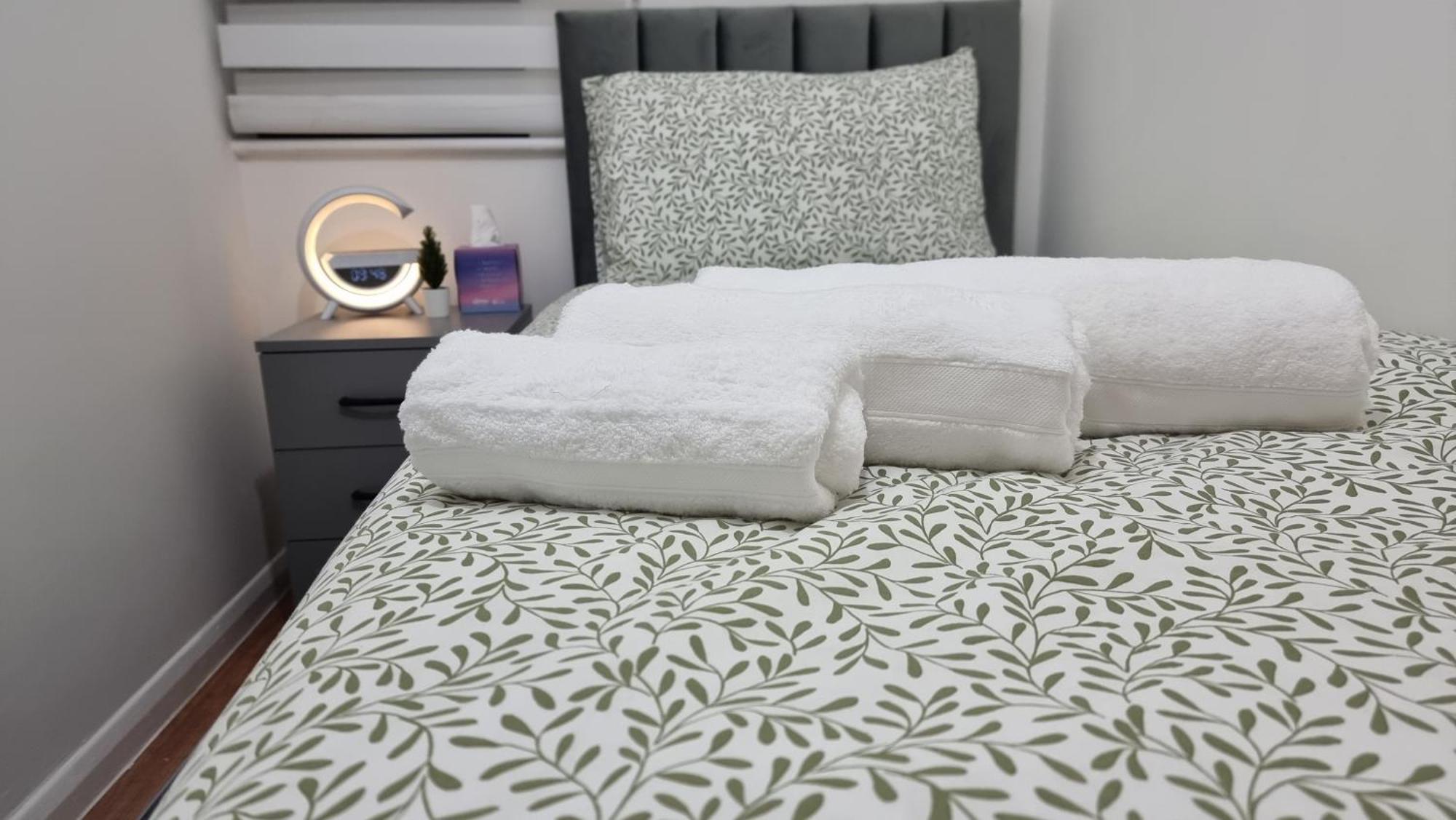 Comfort At Enchanted Dwellings Appartement Londres