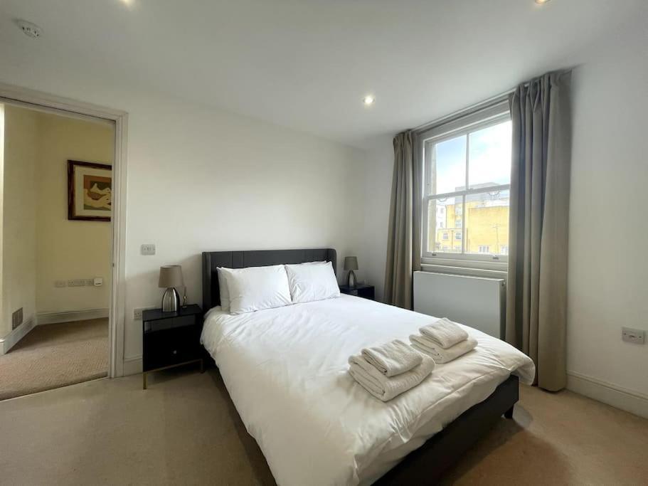 Chic Duplex Marylebone Apartment London