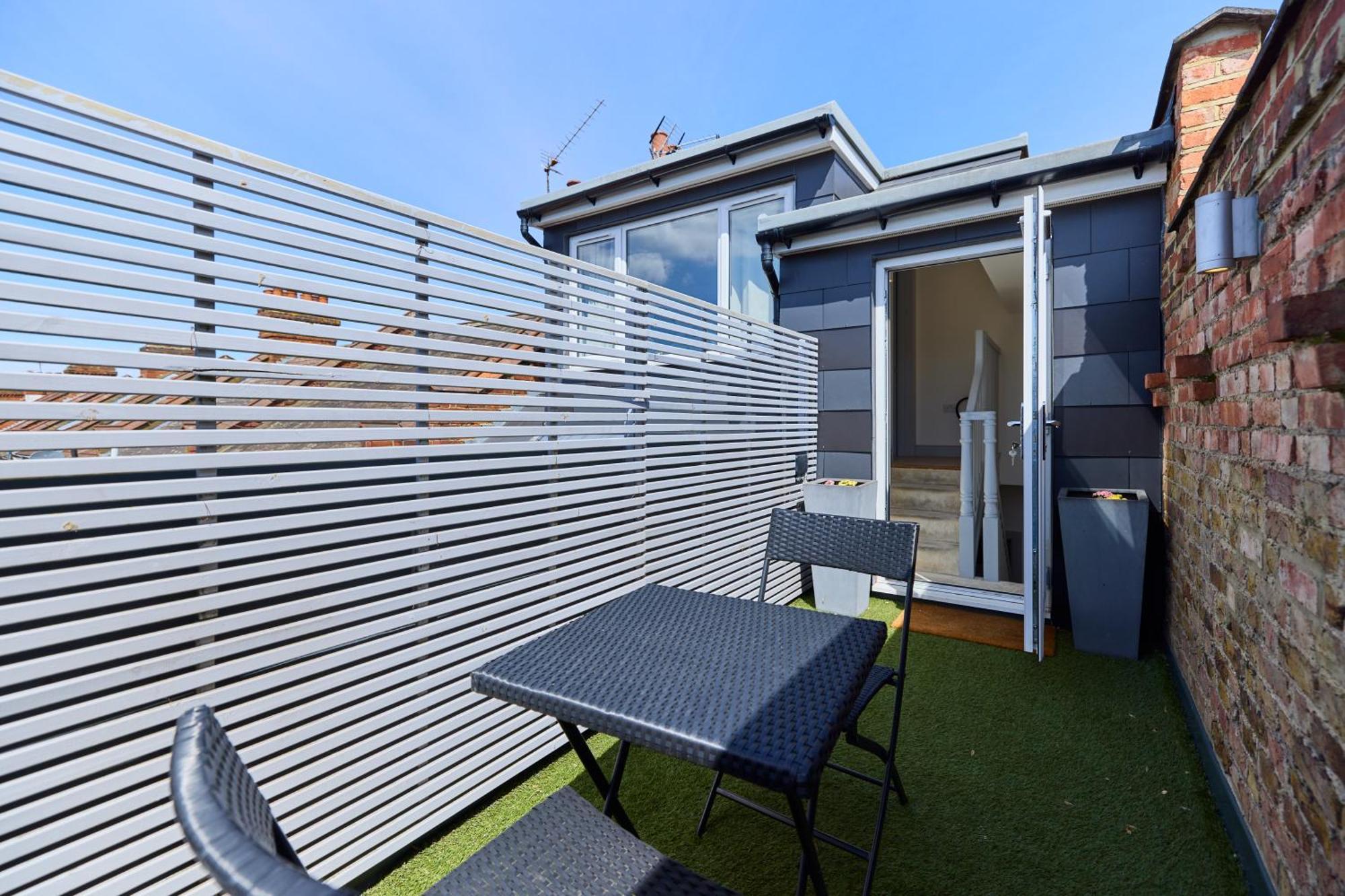 Apartamento The Leghorn Quarters - Modern 3bdr With Balcony Londres