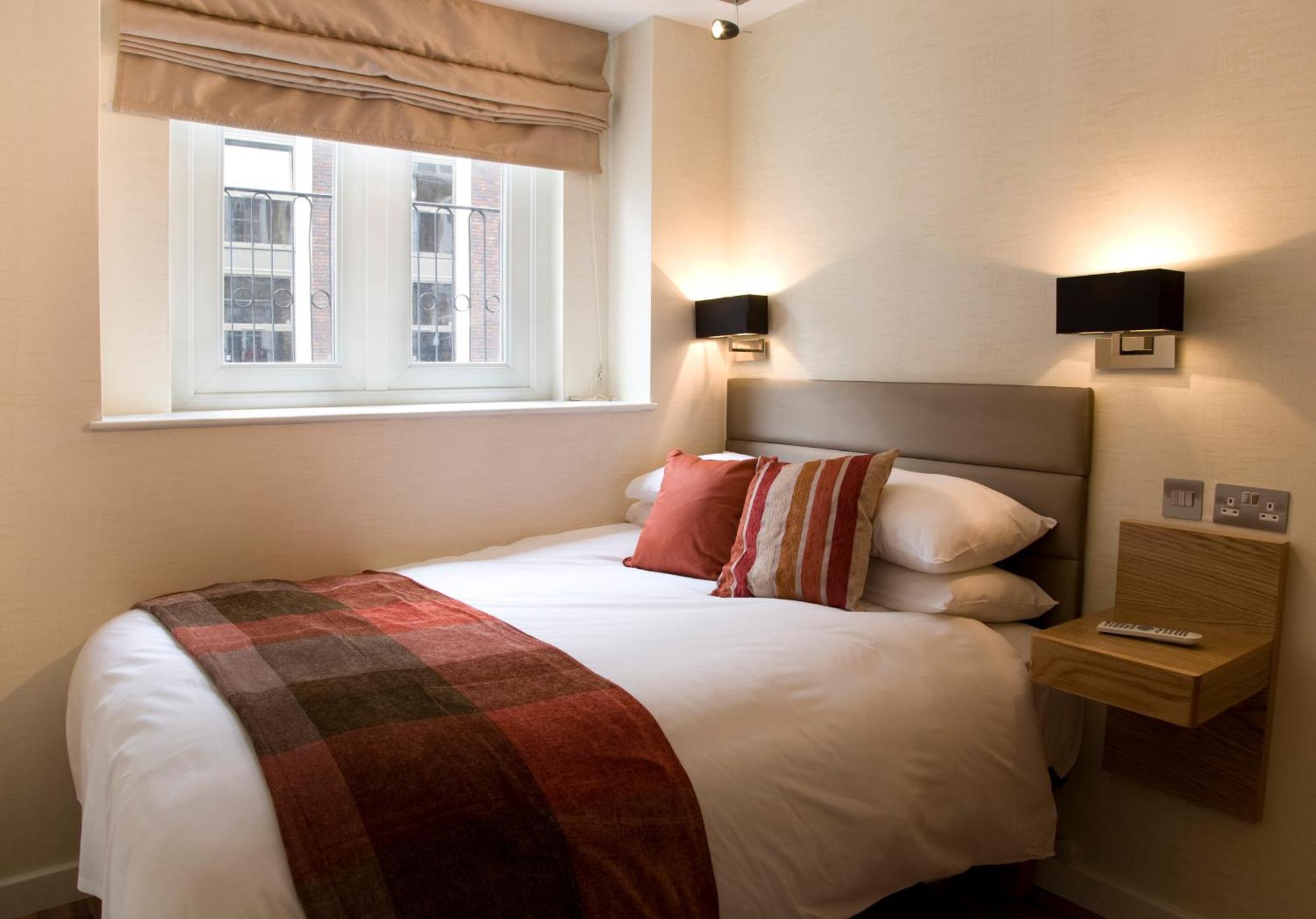 Hotel The Jade 3*