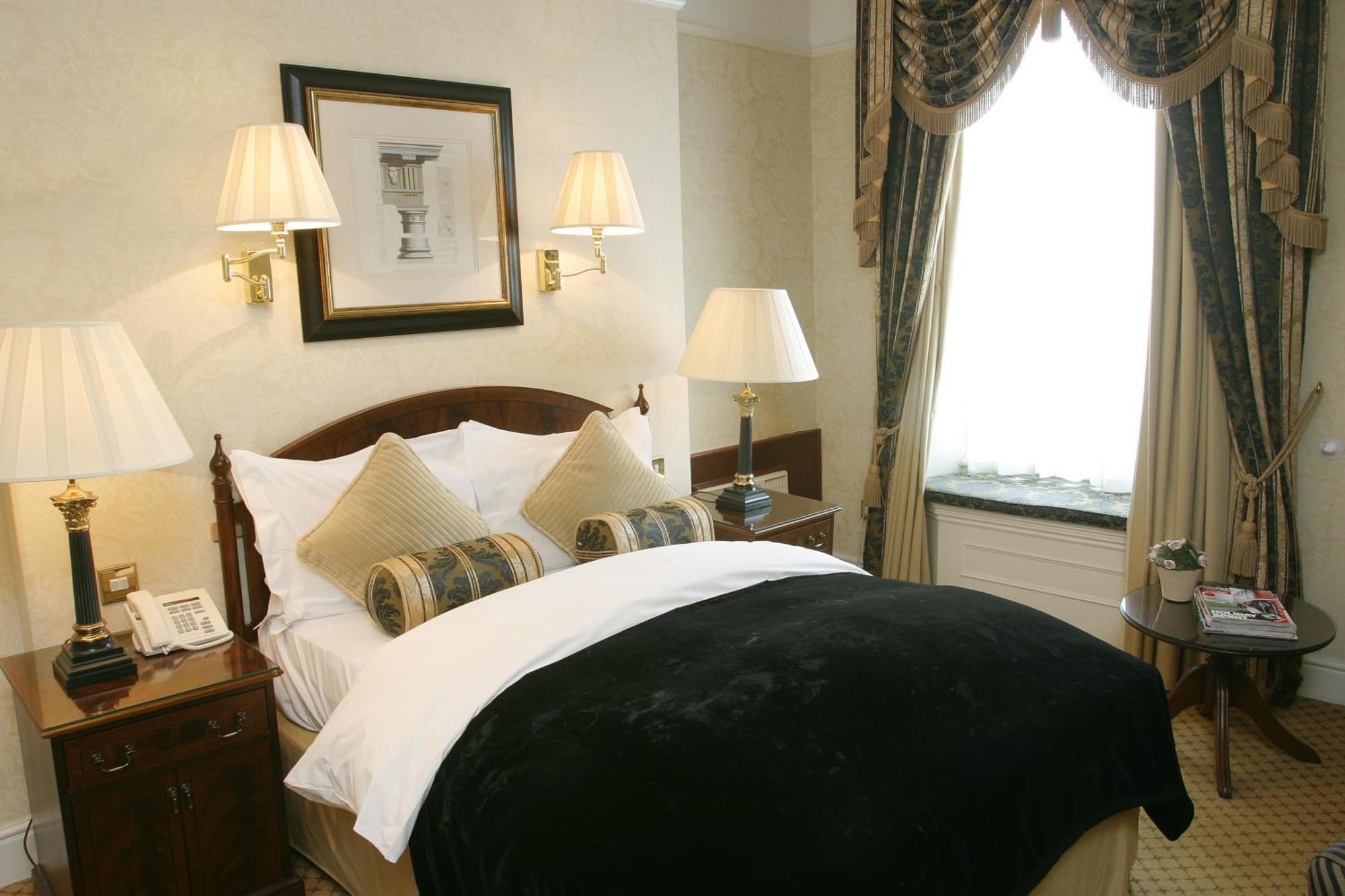 Hotel The Colonnade