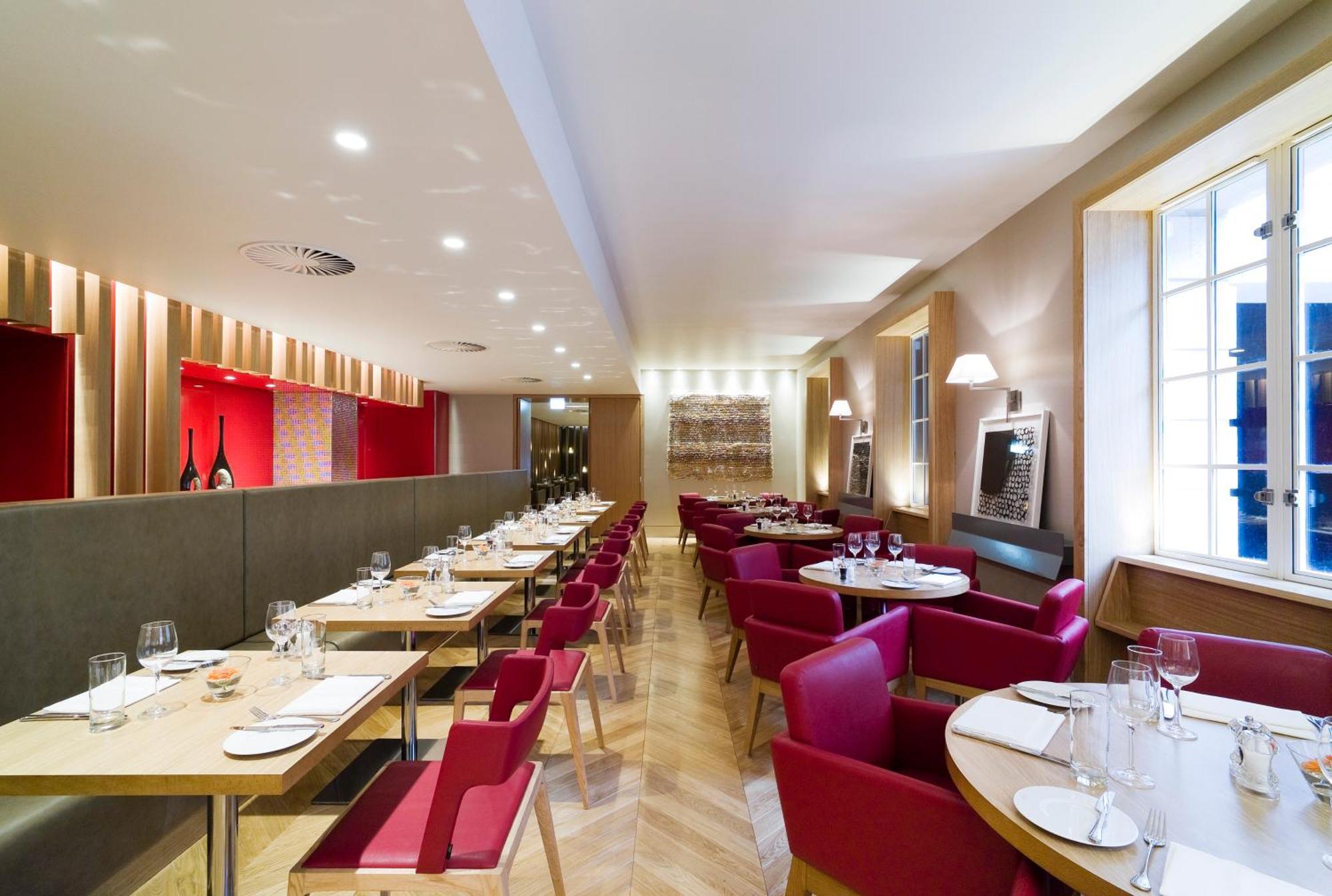 Hotel Apex Temple Court 4*