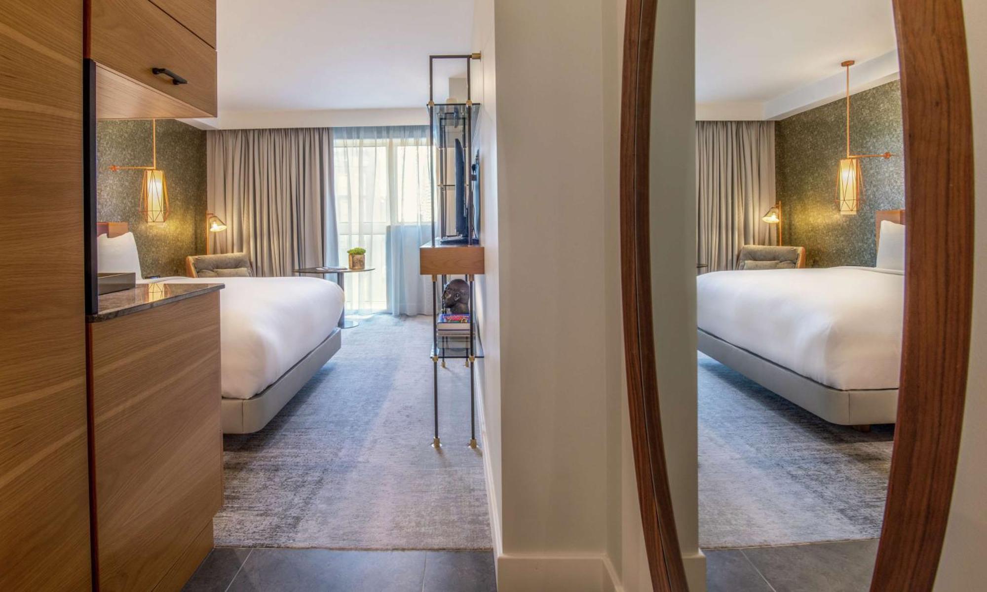 Lincoln Plaza London, Curio Collection By Hilton Londres