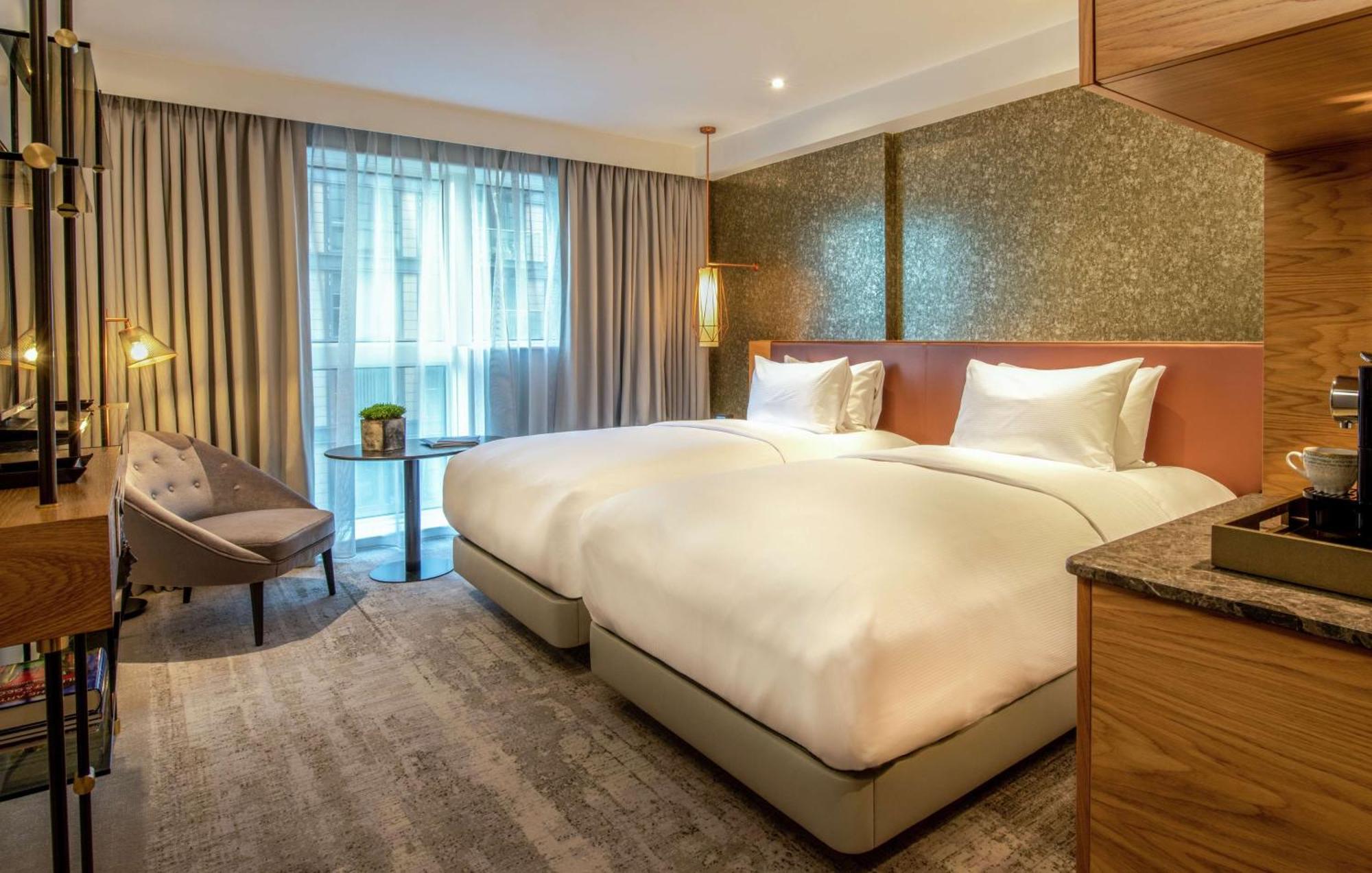 Lincoln Plaza London, Curio Collection By Hilton Londres