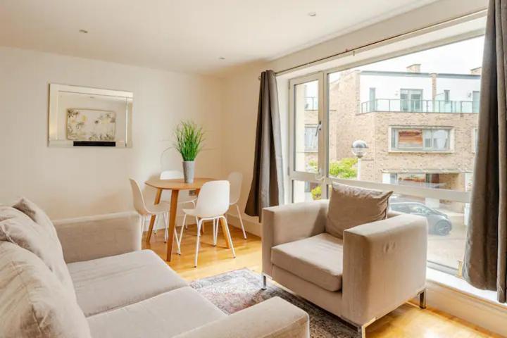 Apartamento Brand New Flat In With Car Park