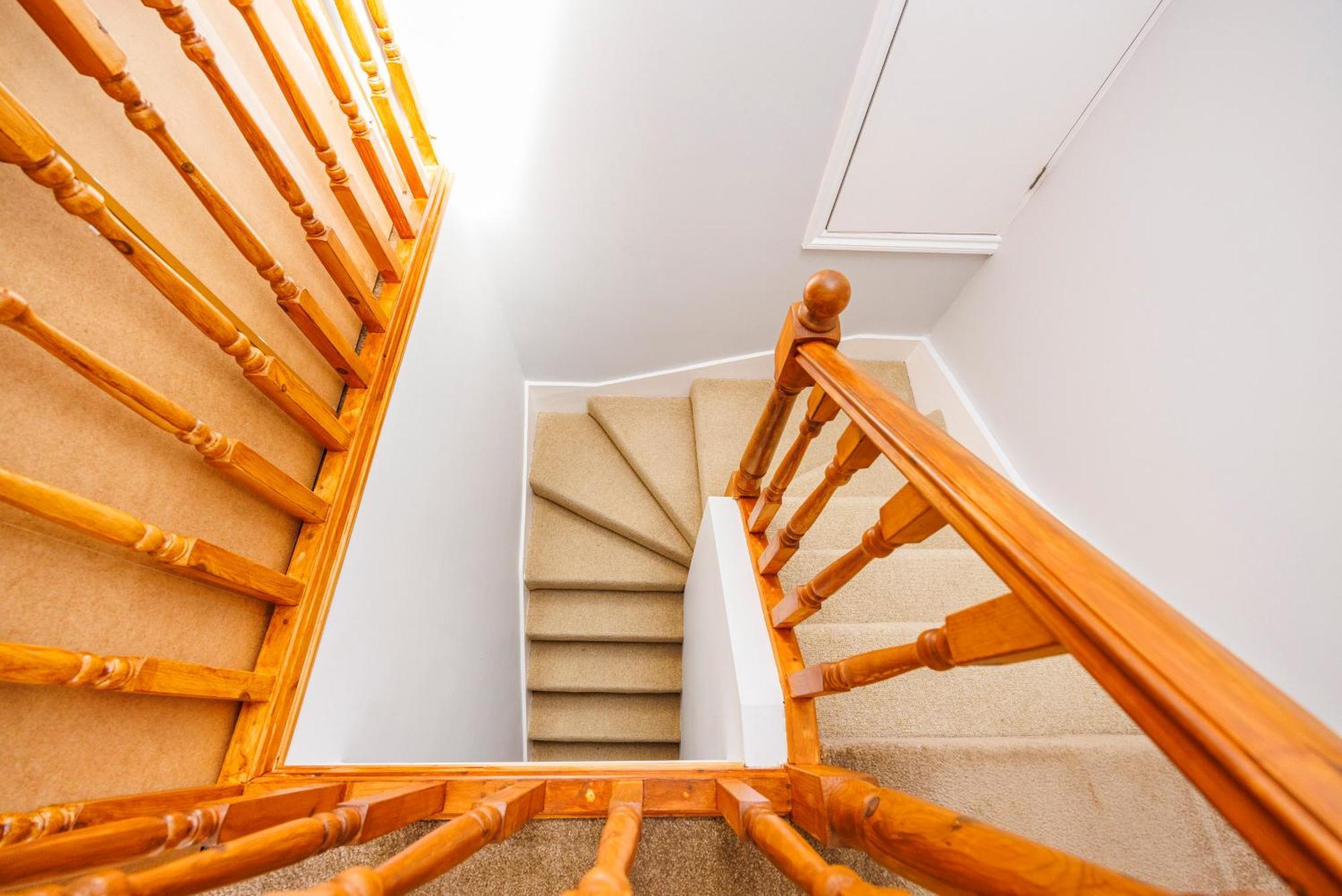 6 Bedroom House By Av Acton Sleeps 11 Free Parking Londres