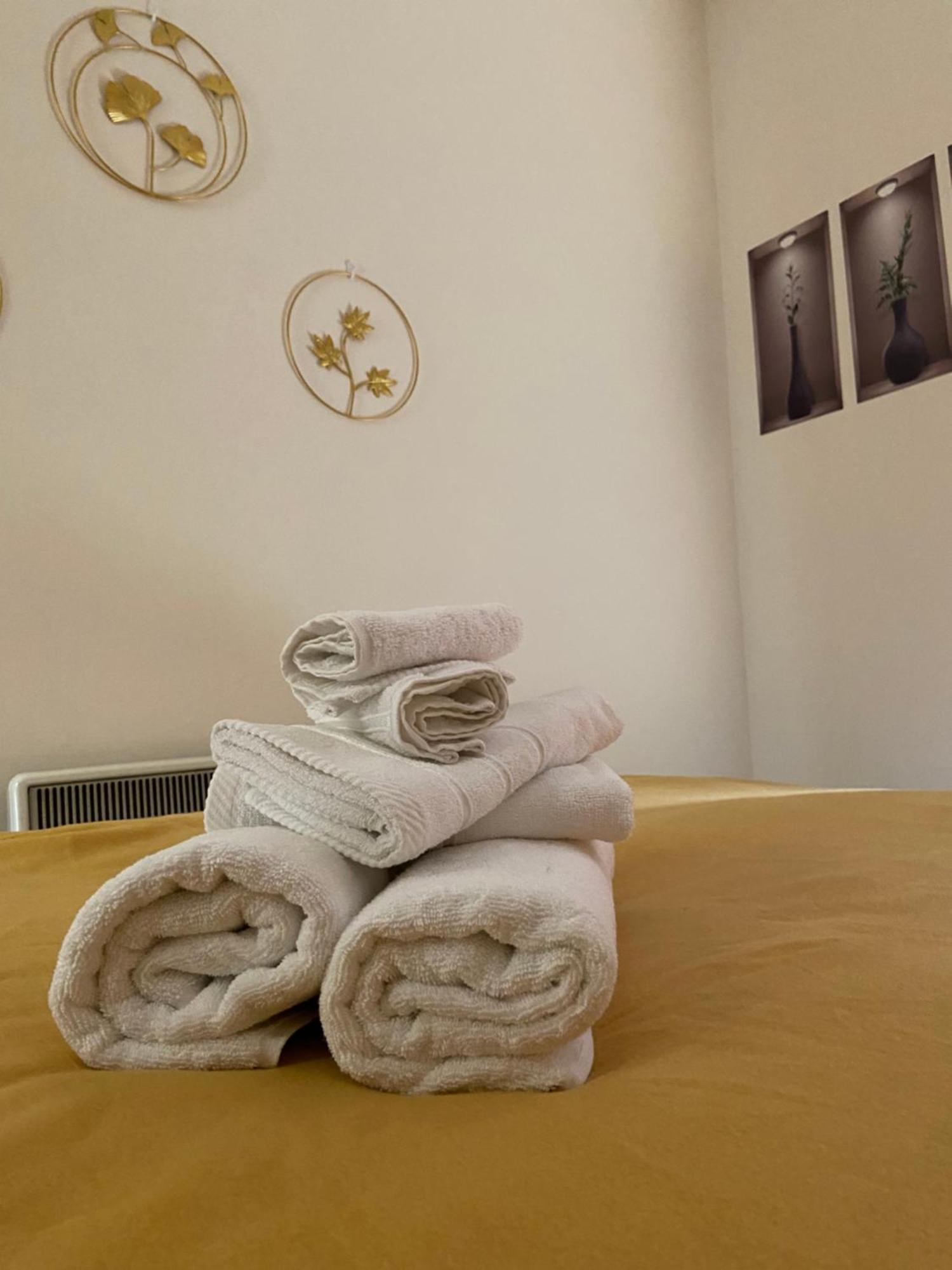 Apartamento Beautiful 2 Bed Waterfront With Parking Perfect For Canary Wharf - 2 Bed 2 Bath With High Speed Wifi And Netflix And Parking *