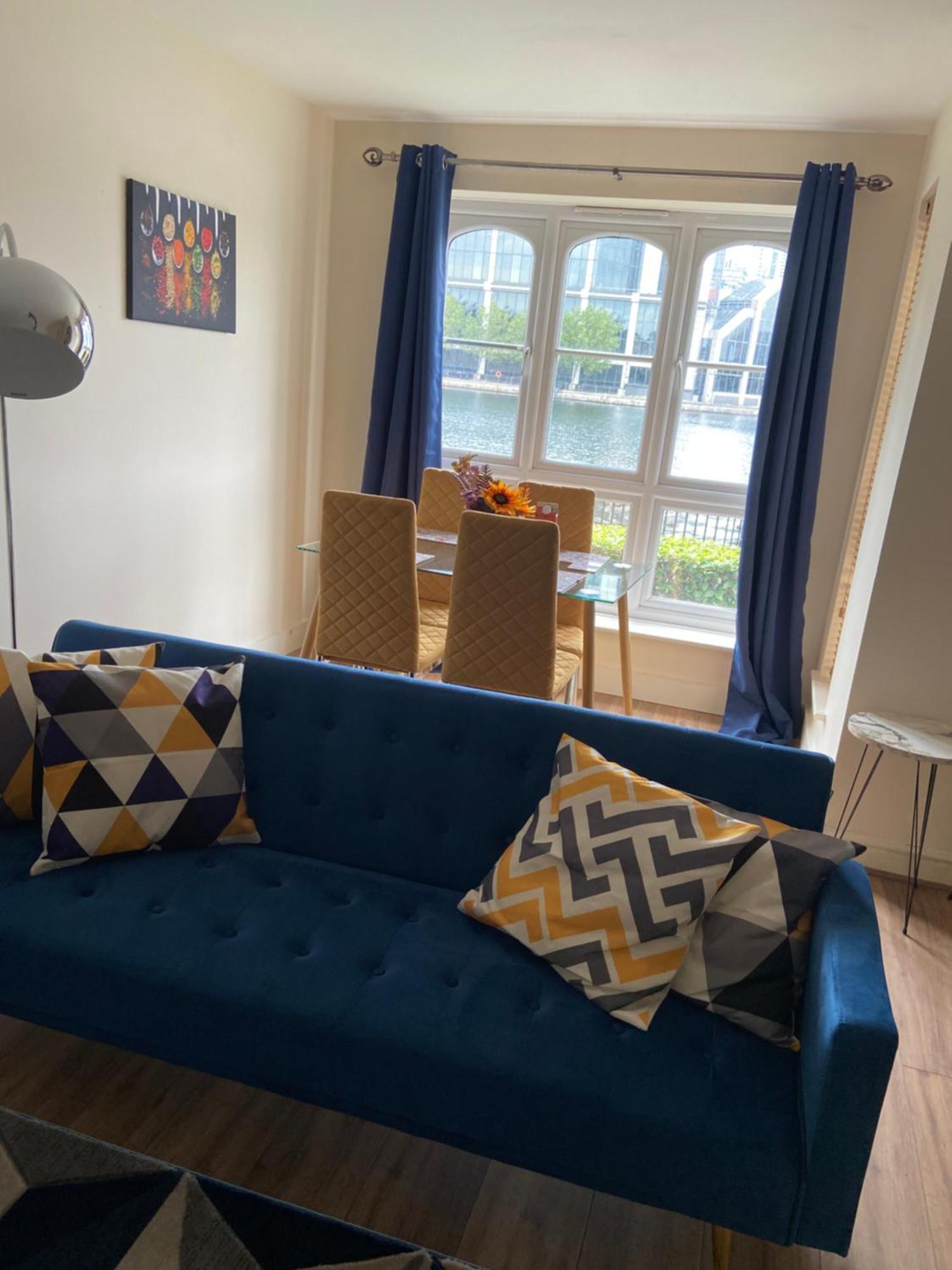Apartamento Beautiful 2 Bed Waterfront With Parking Perfect For Canary Wharf - 2 Bed 2 Bath With High Speed Wifi And Netflix And Parking *