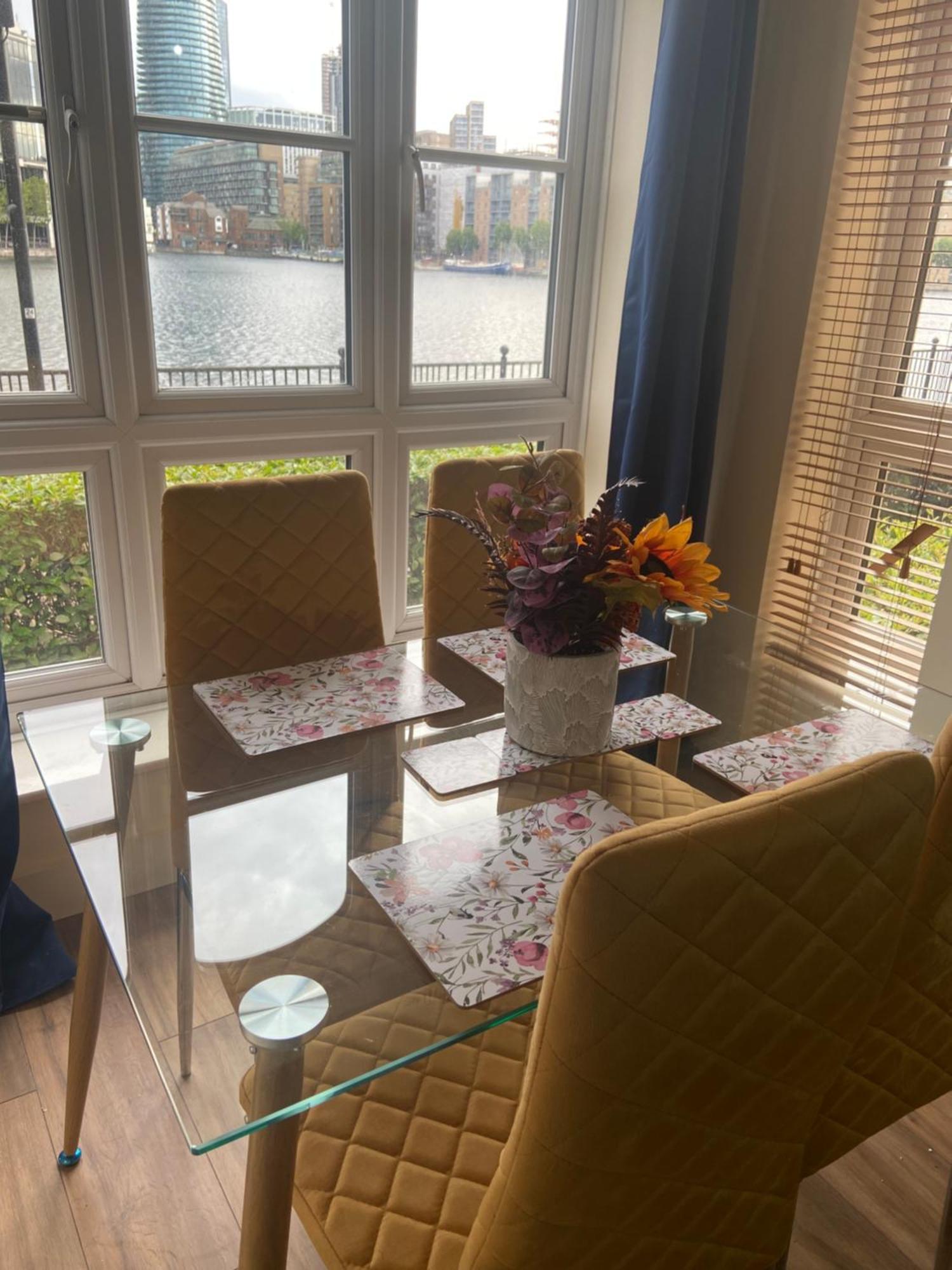 Beautiful 2 Bed Waterfront With Parking Perfect For Canary Wharf - 2 Bed 2 Bath With High Speed Wifi And Netflix And Parking Londres