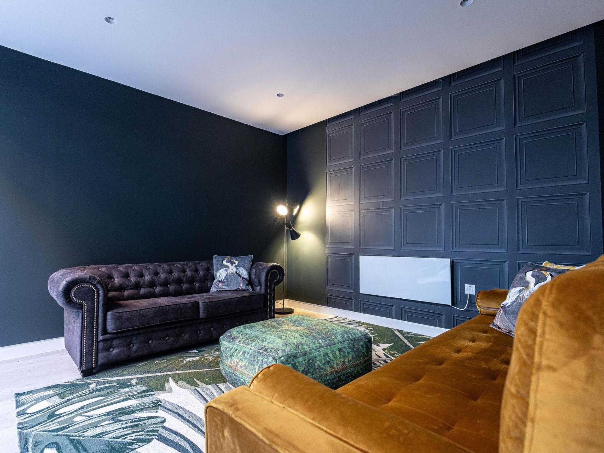 The Arches Luxurious Three Bedroom Close To Hampstead Heath With Garden Balcony And Courtyard Londres