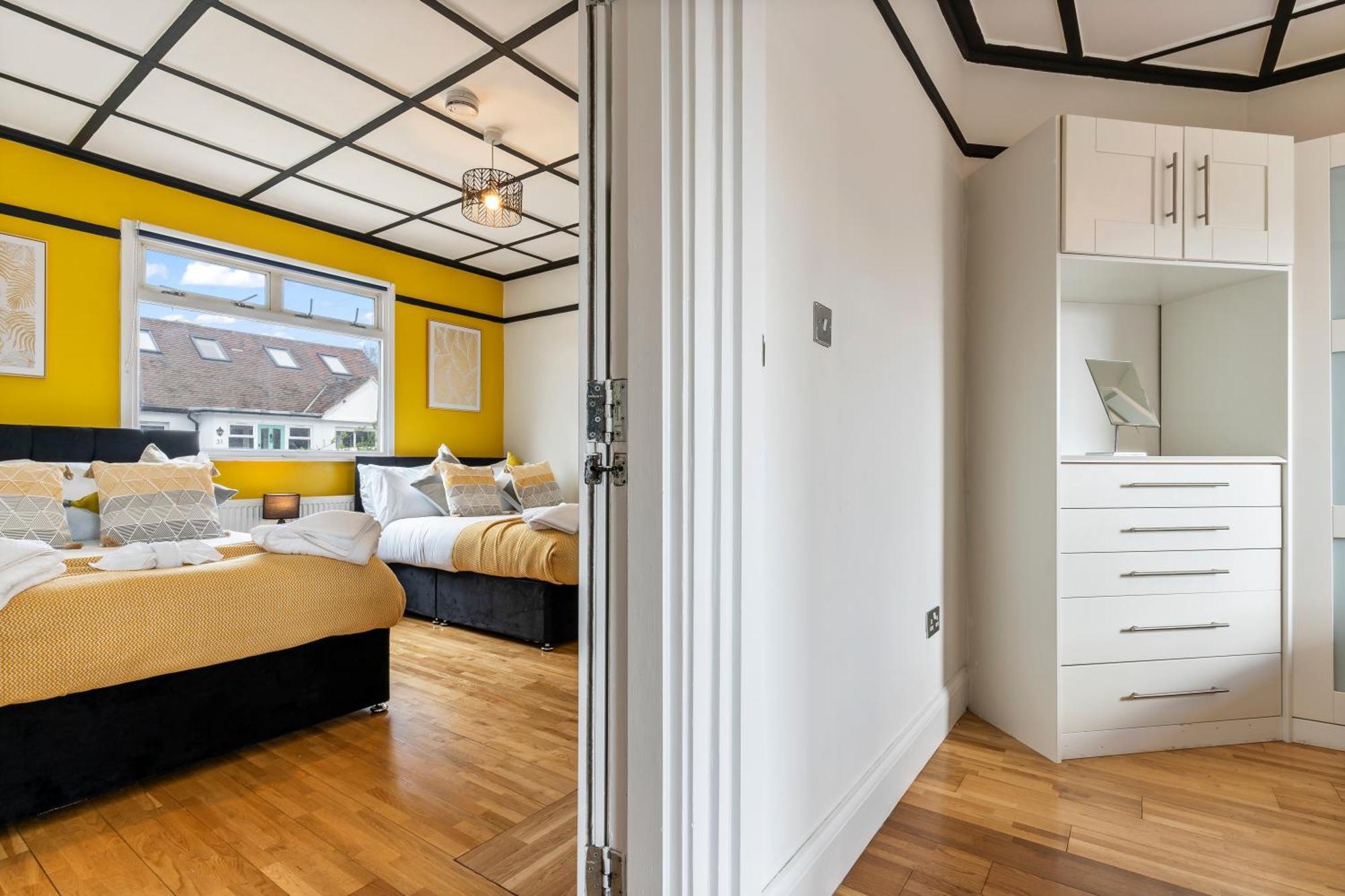 Appartement Heart Of Acton - Free Parking - Perfect For Contractors Londres