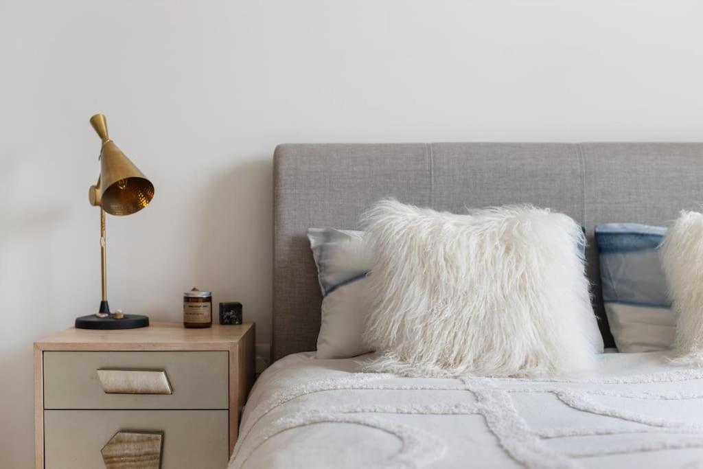 Modern New 1-bedroom Stunning Views Londres