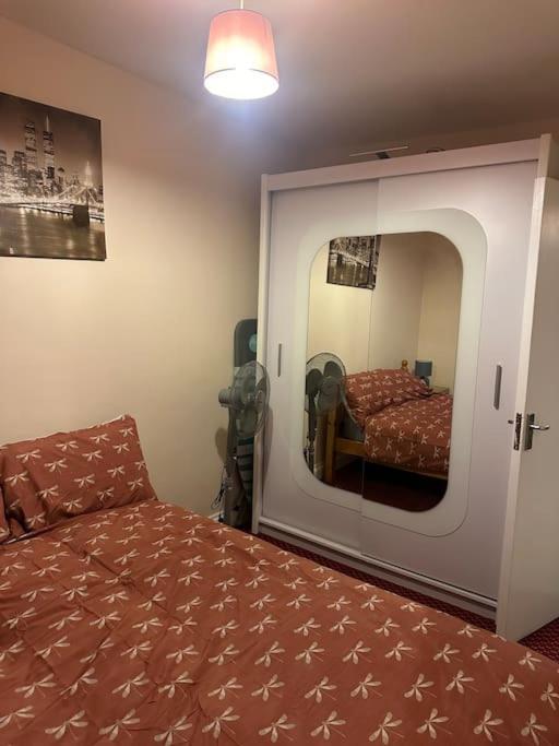 Appartement Lovely Woodford One Bedroom *