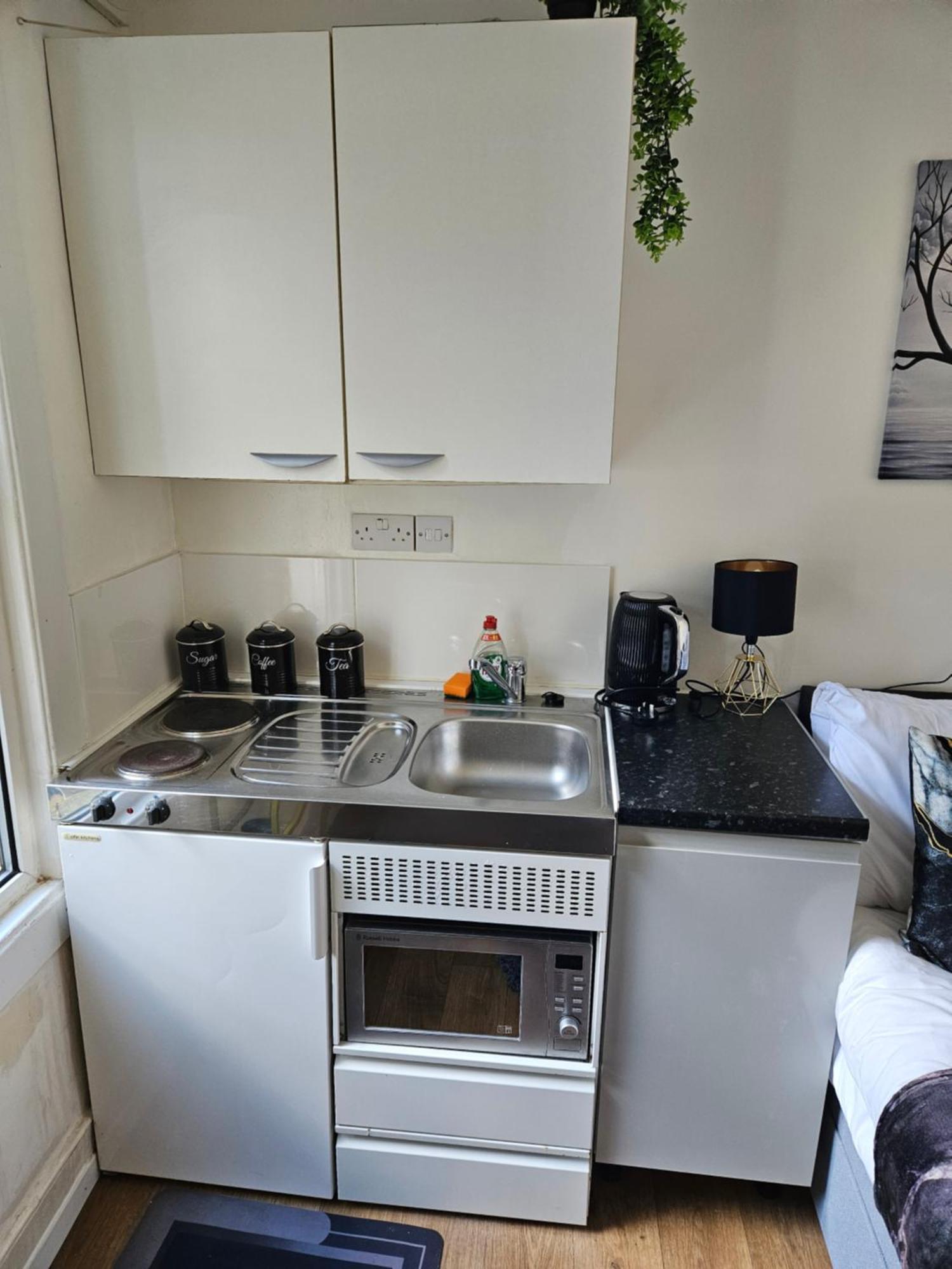 Apartamento Tiny Studio, 30 Min To St. Pancras, North *