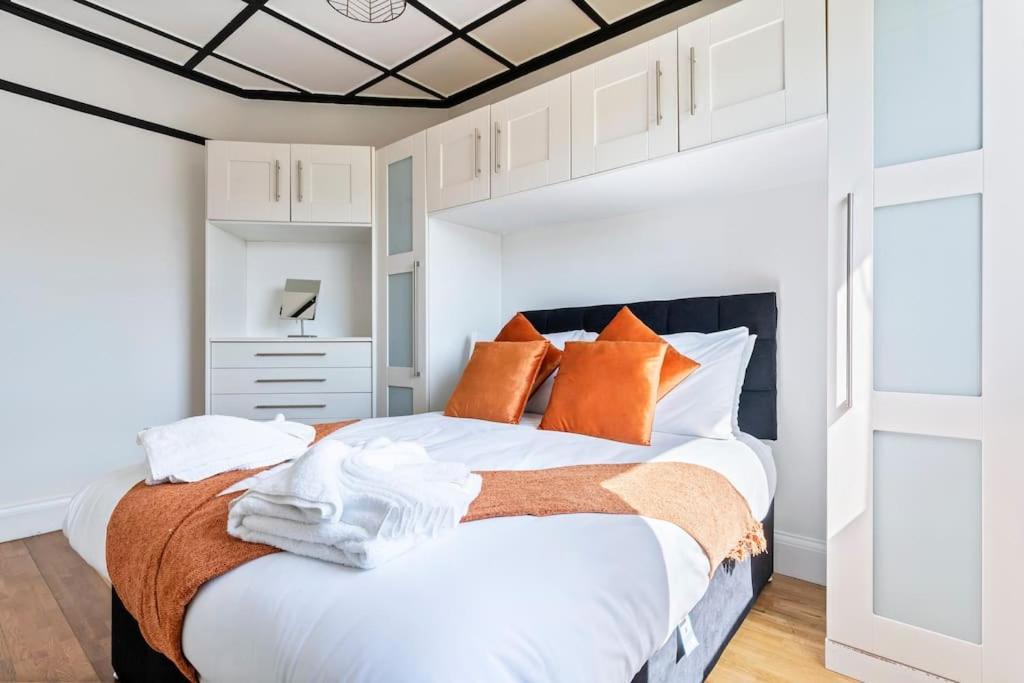 Appartement Heart Of Acton - Free Parking - Perfect For Contractors