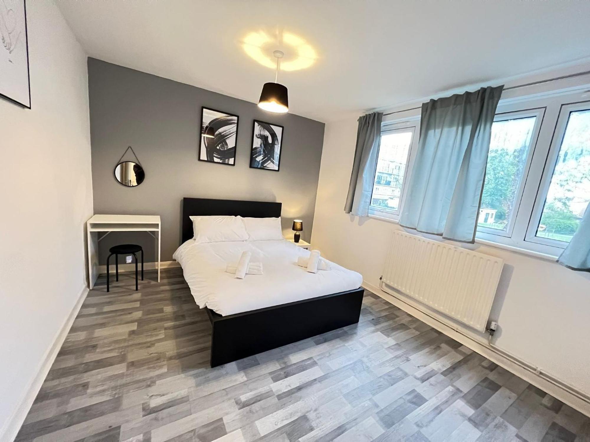 2 Bed Flat In Canary Wharf Londres