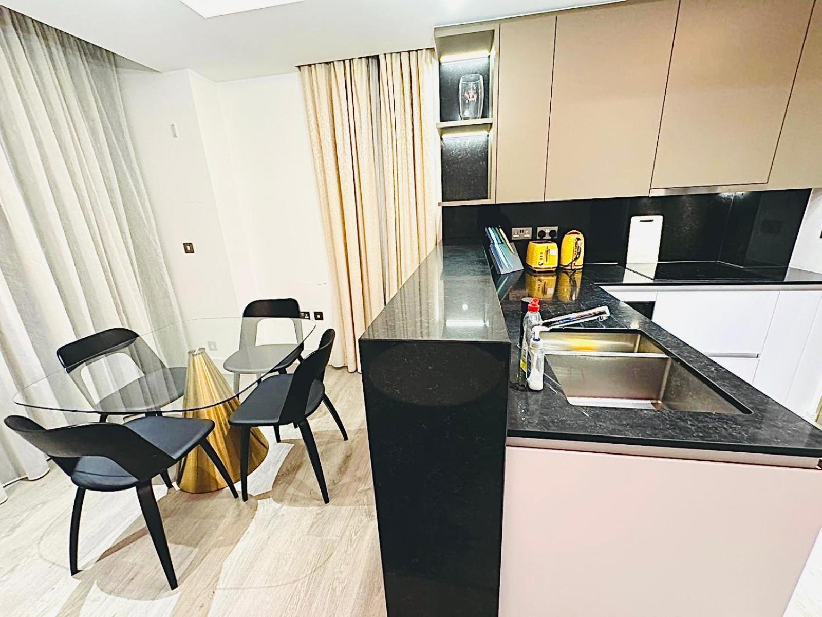 Appartement Avrora 2 Bedroom Luxury Londres