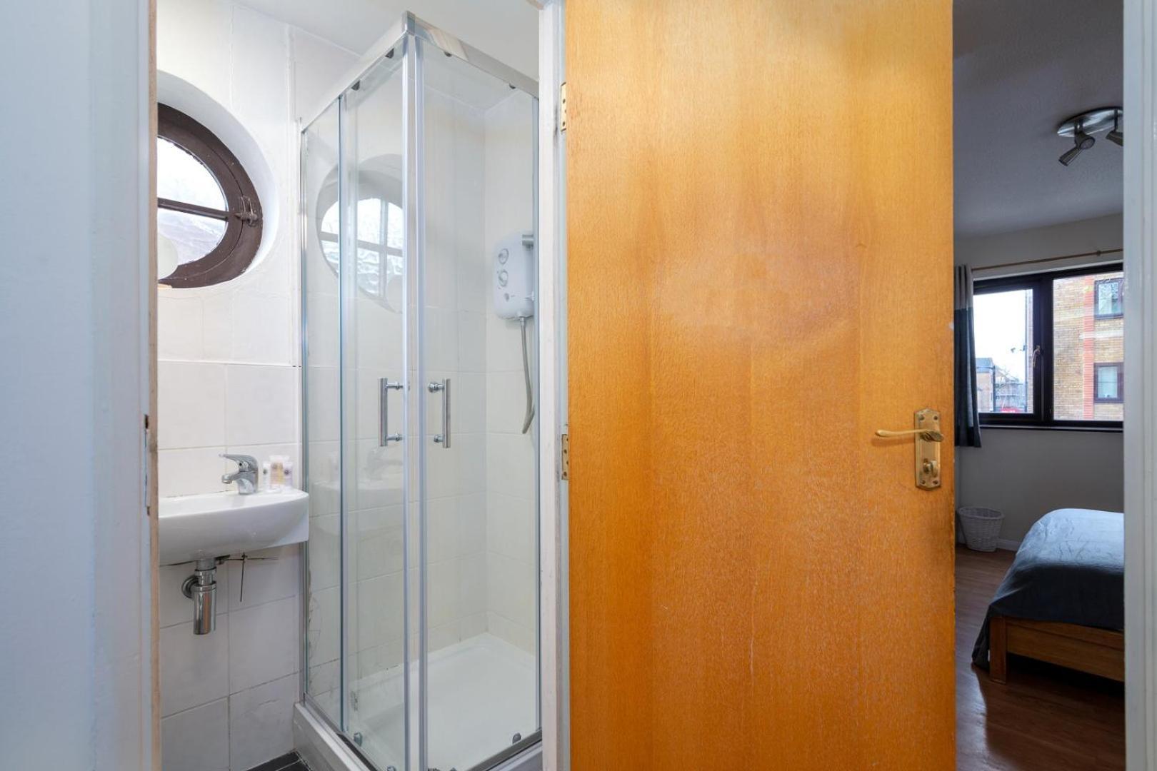 Guestready - 4br In Surrey Quays Canada Water Londres
