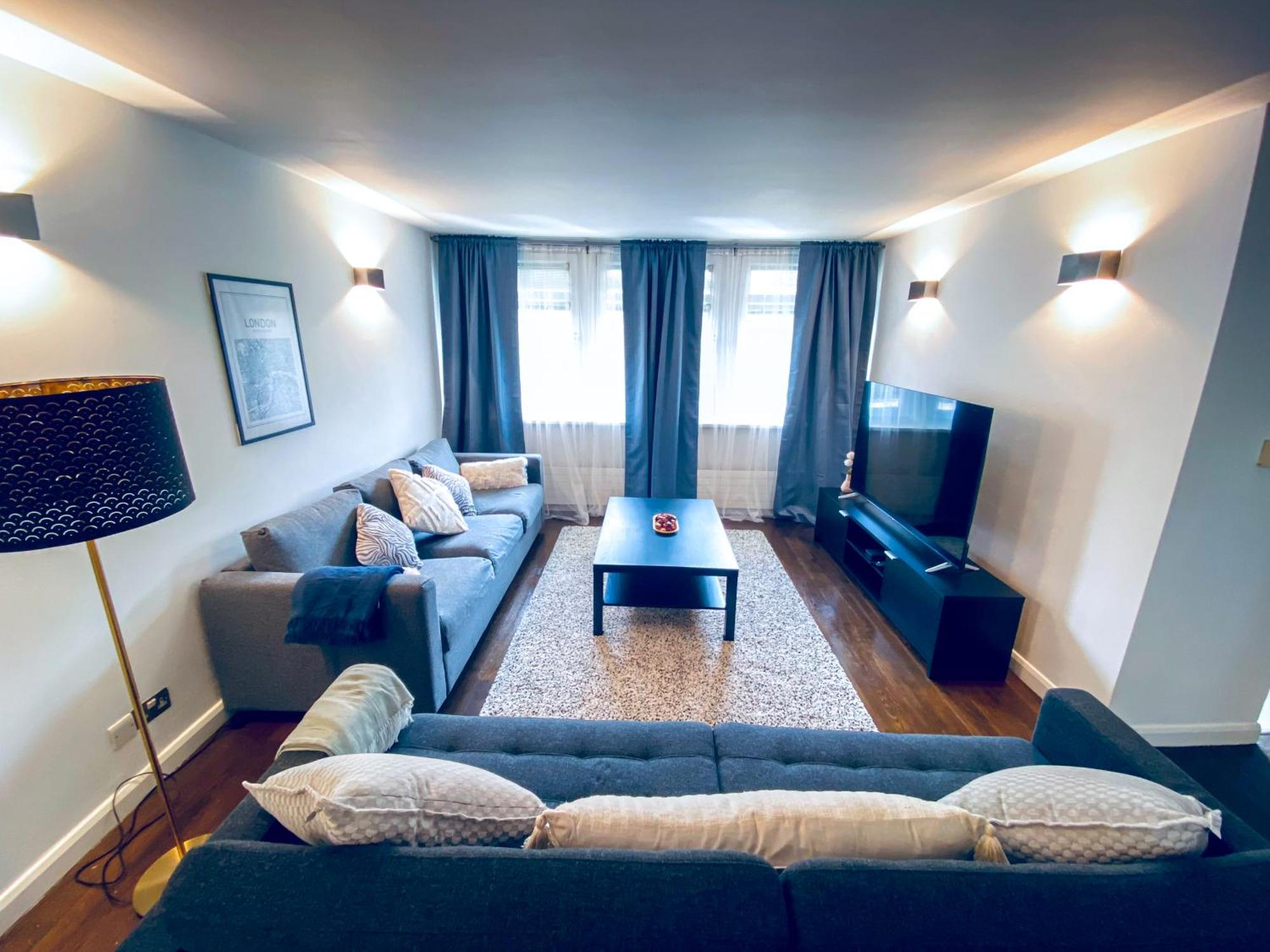 Appartement 3 Bedroom Flat With Sauna 2,5 Bath, Sloane Square, Chelsea, Londres