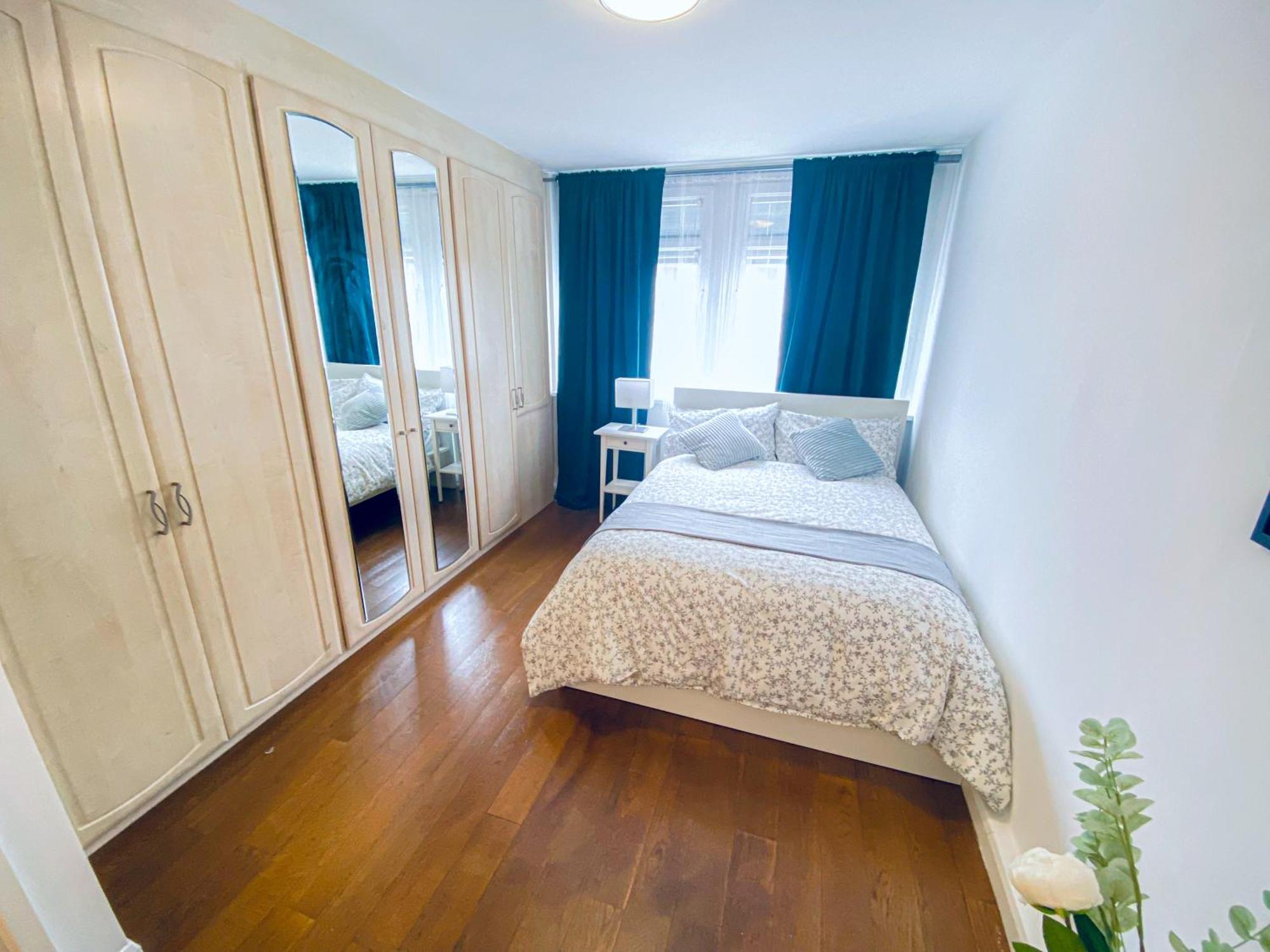 Appartement 3 Bedroom Flat With Sauna 2,5 Bath, Sloane Square, Chelsea,