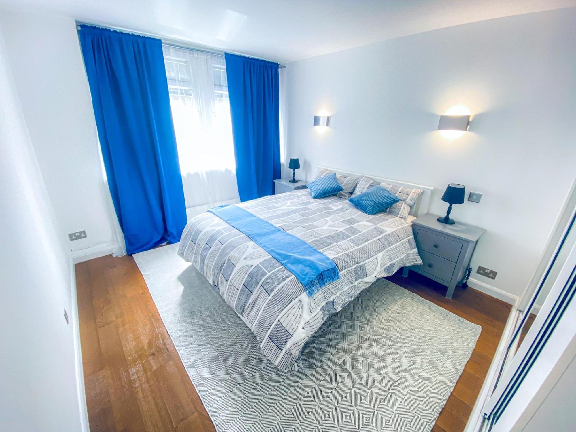 Appartement 3 Bedroom Flat With Sauna 2,5 Bath, Sloane Square, Chelsea,