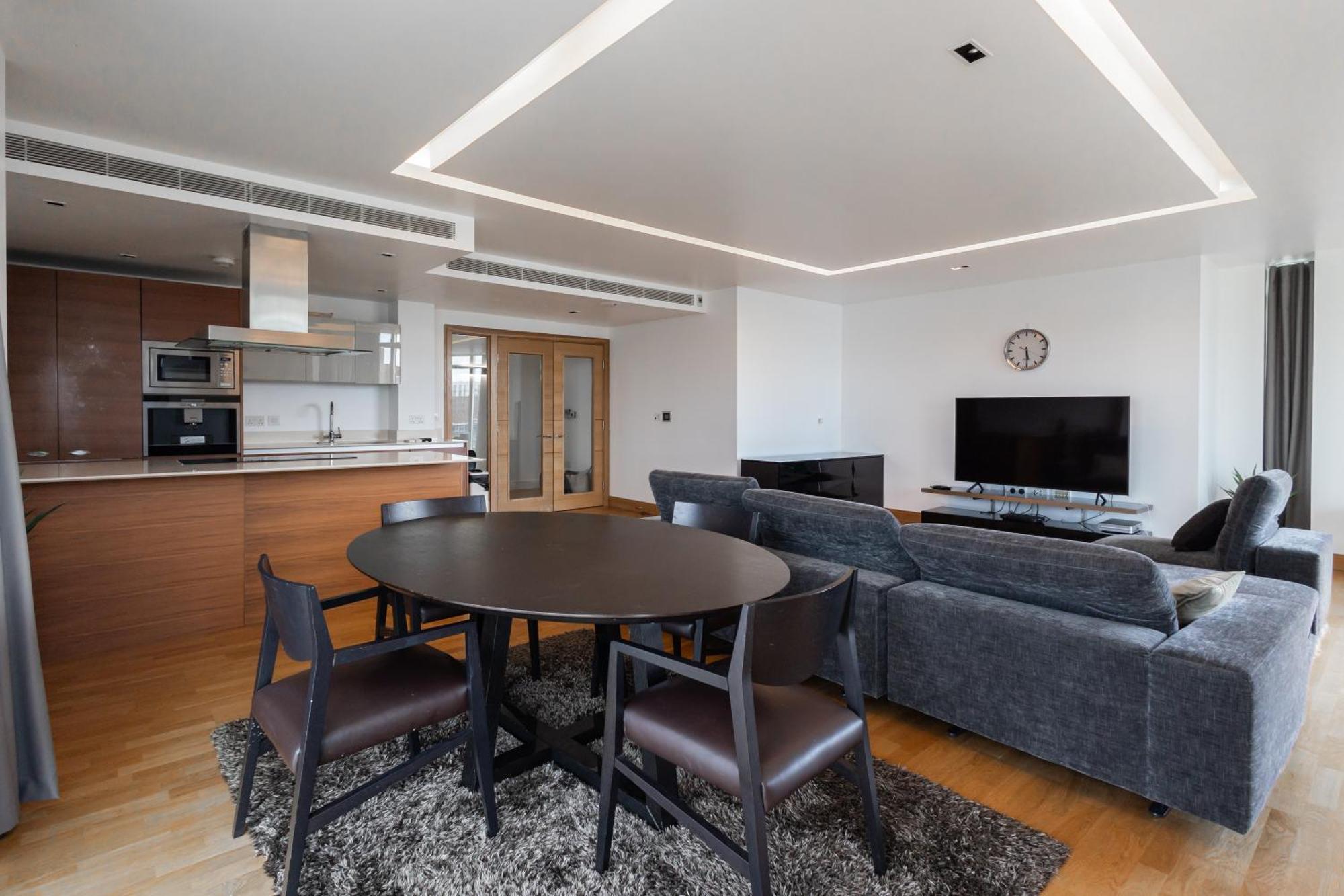 Apartment Ads Lux Lettings Ltd - Battersea Reach *