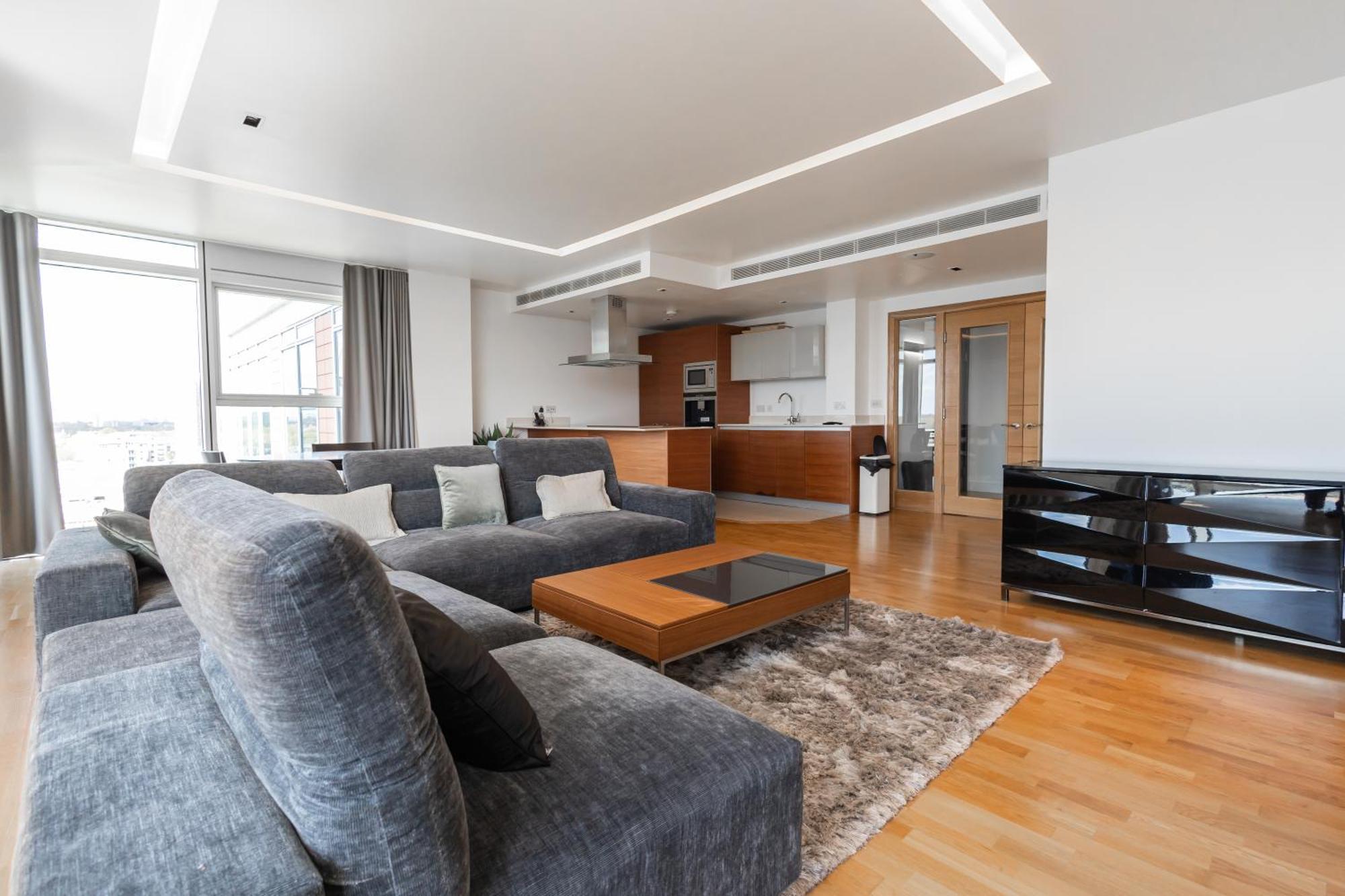 Apartment Ads Lux Lettings Ltd - Battersea Reach London