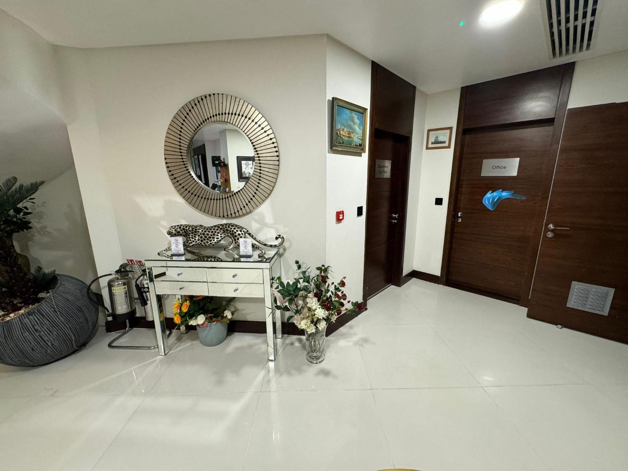 Rafayel & Hotel 5*