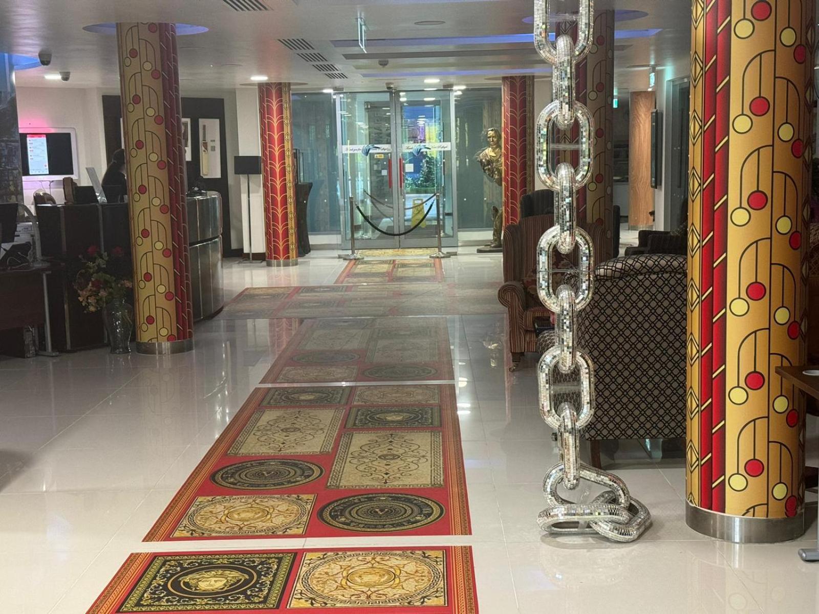 Rafayel & Hotel