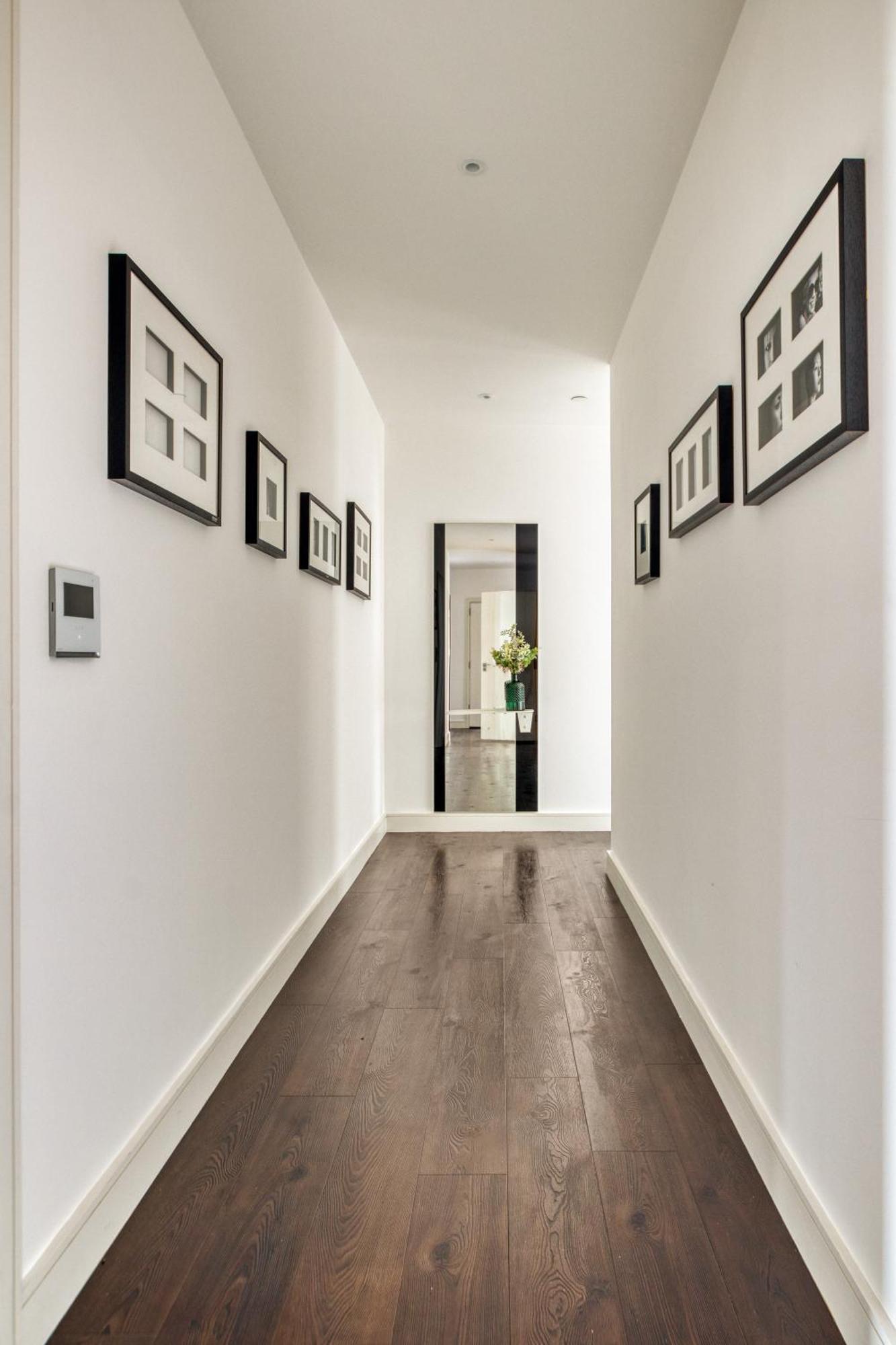 Stunning 360º View Luxurious Penthouse Apartment London