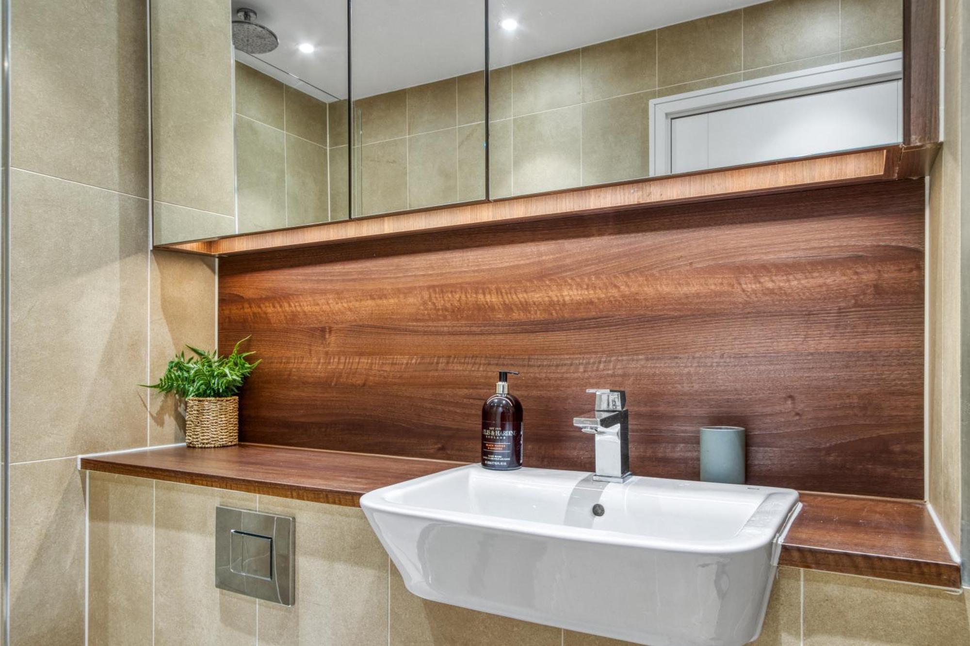 Stunning 360º View Luxurious Penthouse * London