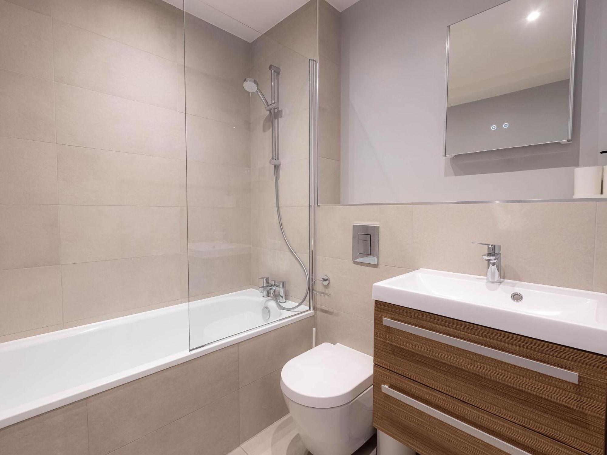 Сasa de vacaciones Luxurious Hackney Near Train Station