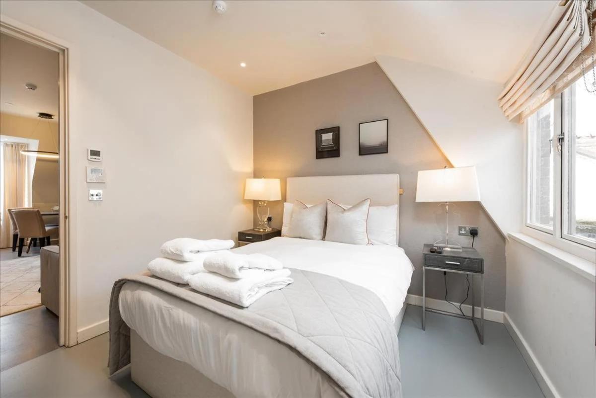 Renovu Premium Homes In Kensington Apartamento