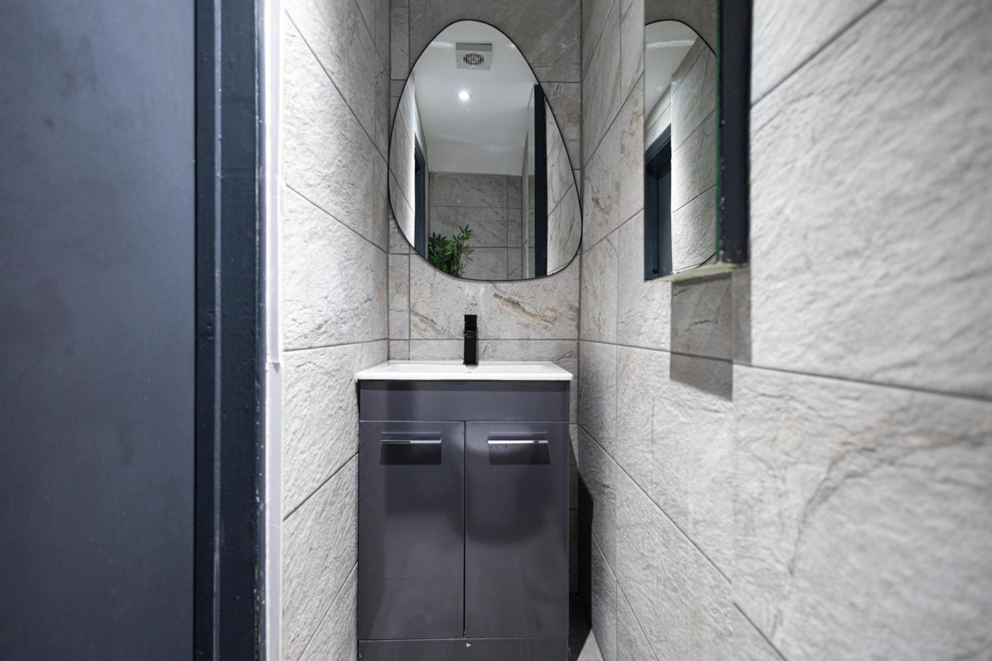 Appartement Elegant 1bedroom Flat With Jacuzzi In A Prime Location