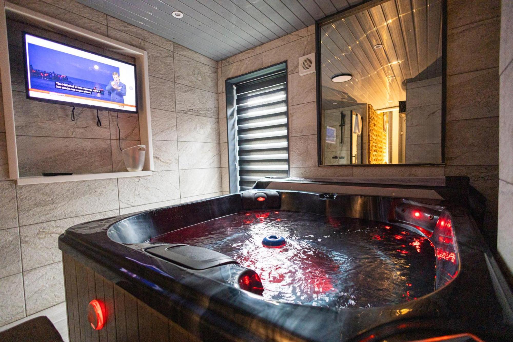 Apartamento London, Jacuzzi 1 Bedroom Apartment Londres