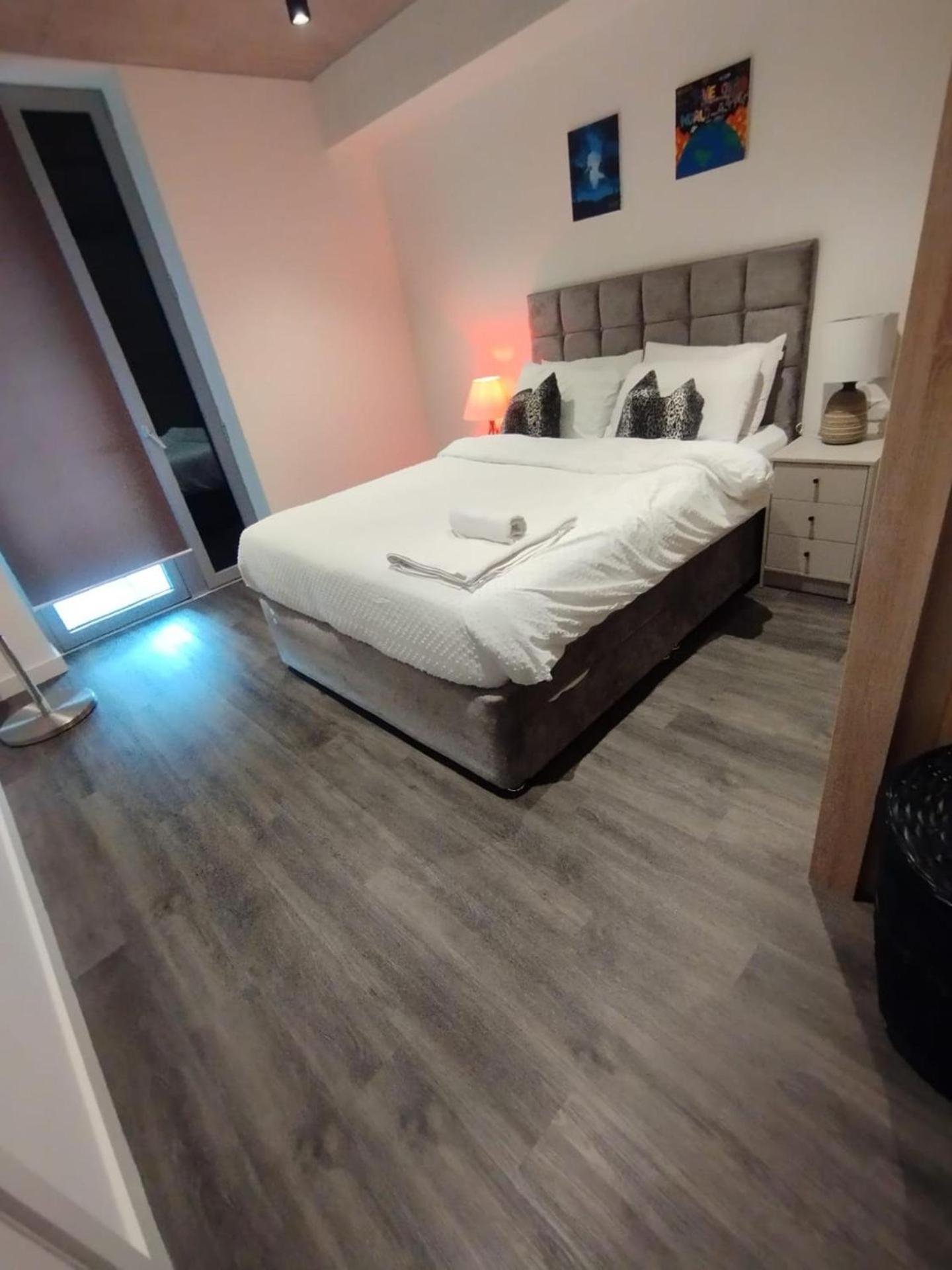 Charming 3-bed In Apartment London