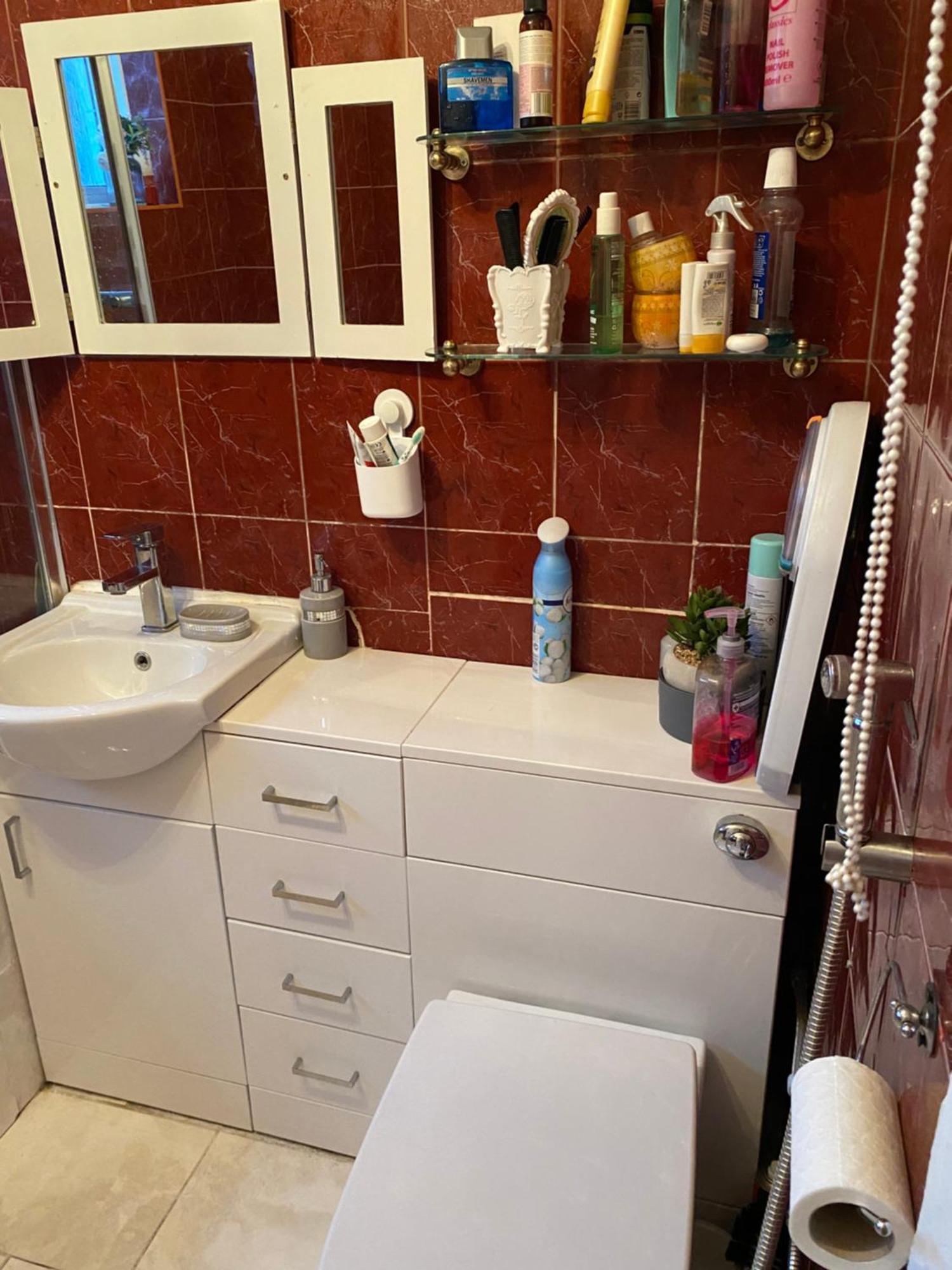 Pensión Happy Place With Kitchenette- Female Only *