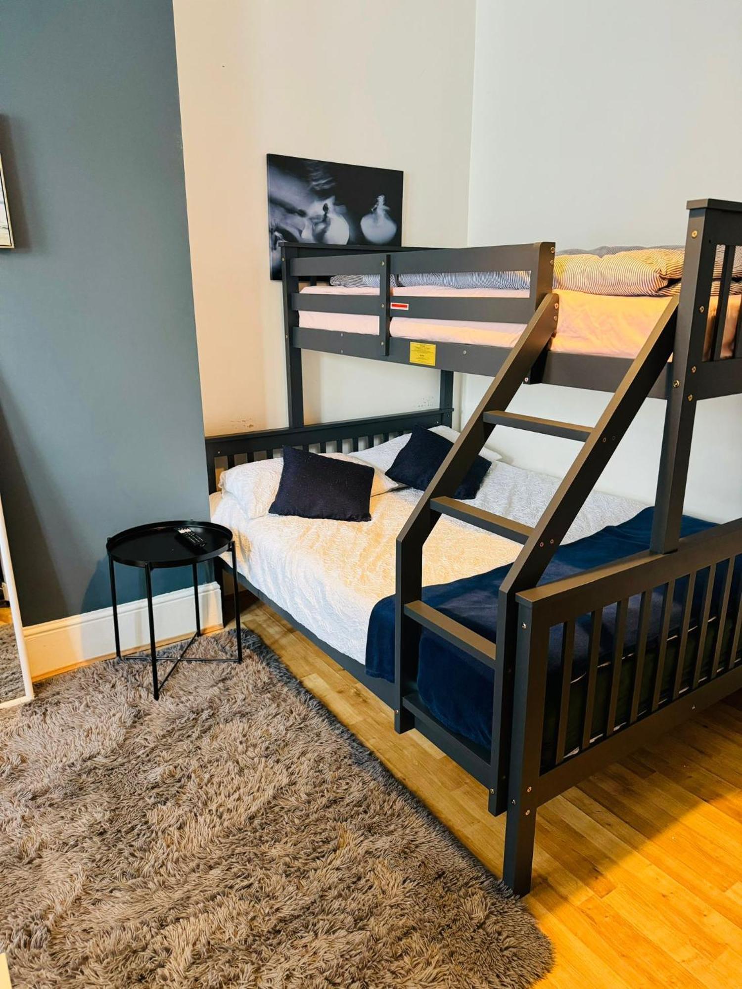 Wonderful Fully-equipped Near 8 Londen