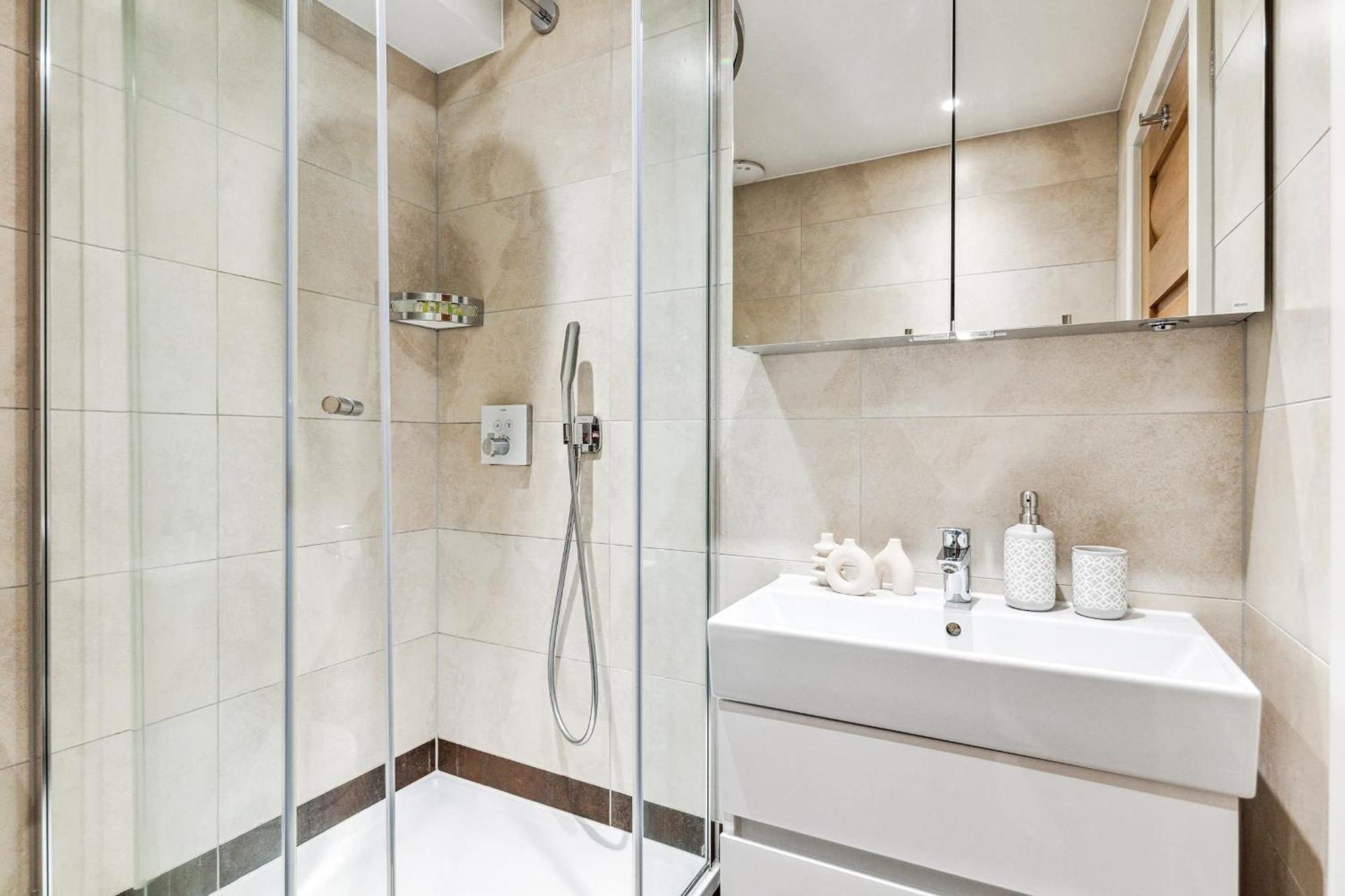Modern 1br In Central Fitzrovia - Cityapartmentstay Londres