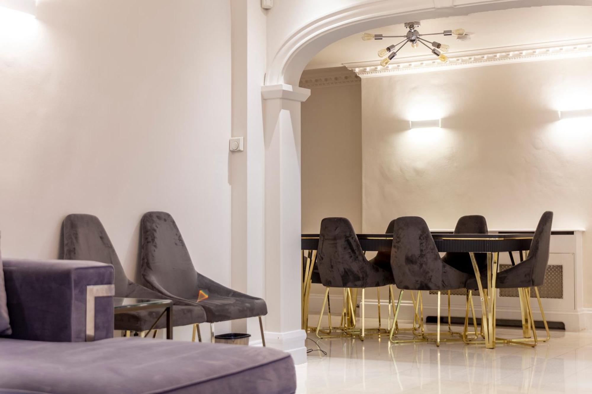 Apartamento Astounding 3br Flat, 5 Min To Hyde Park *