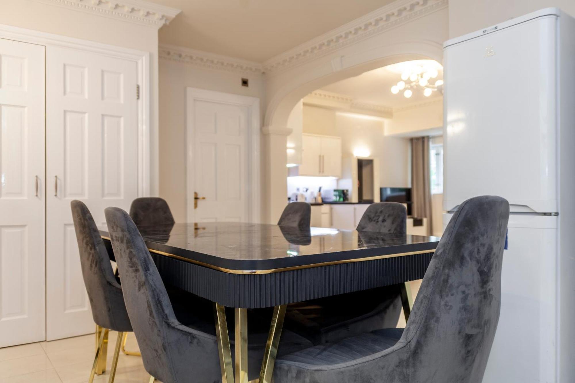 Astounding 3br Flat, 5 Min To Hyde Park Londres